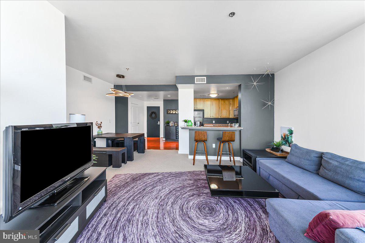 RIVER TOWER CHRIST L - Residential