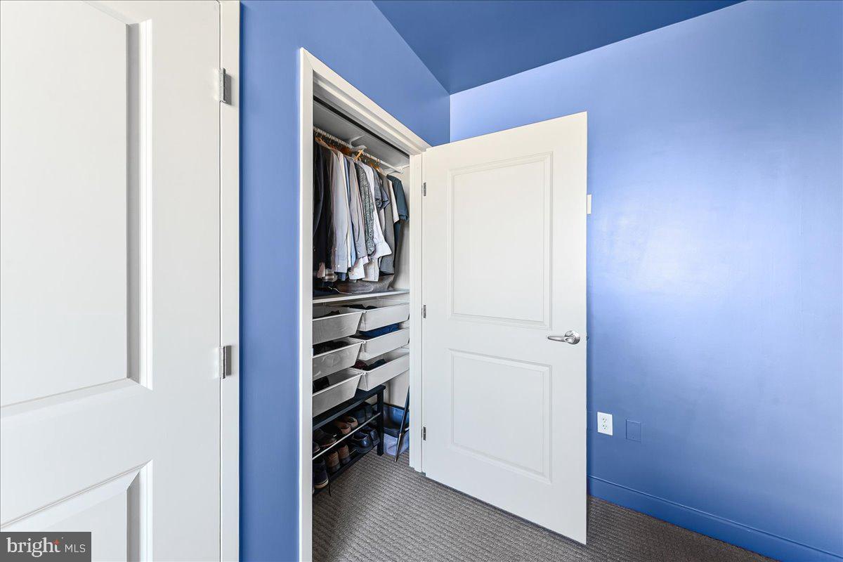 RIVER TOWER CHRIST L - Residential