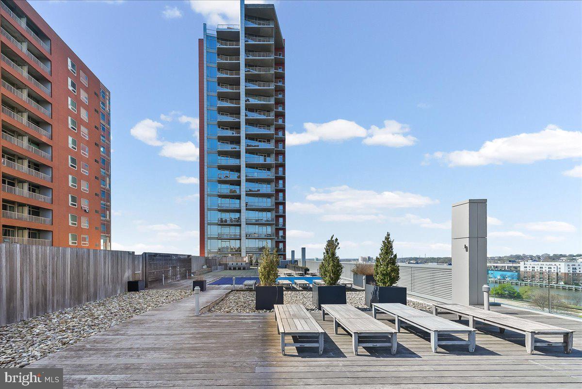 RIVER TOWER CHRIST L - Residential