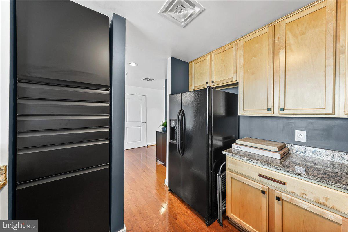 RIVER TOWER CHRIST L - Residential