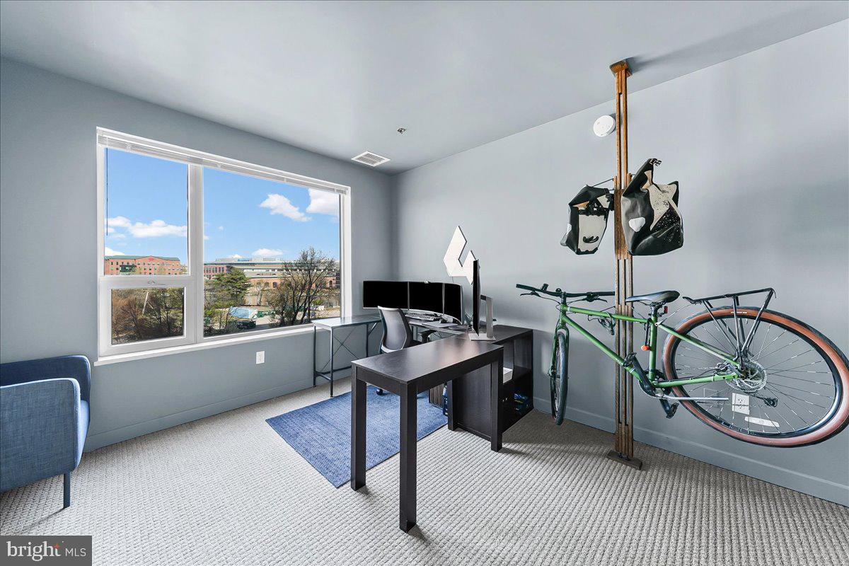 RIVER TOWER CHRIST L - Residential