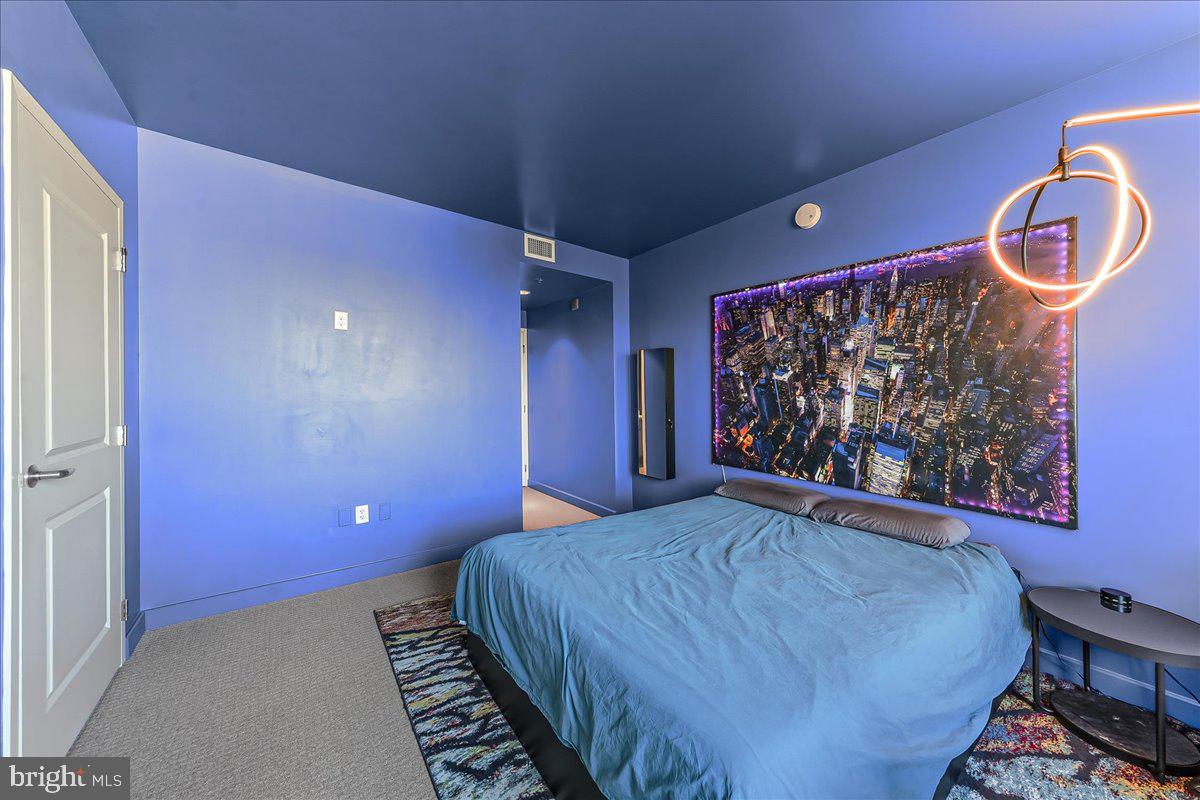 RIVER TOWER CHRIST L - Residential