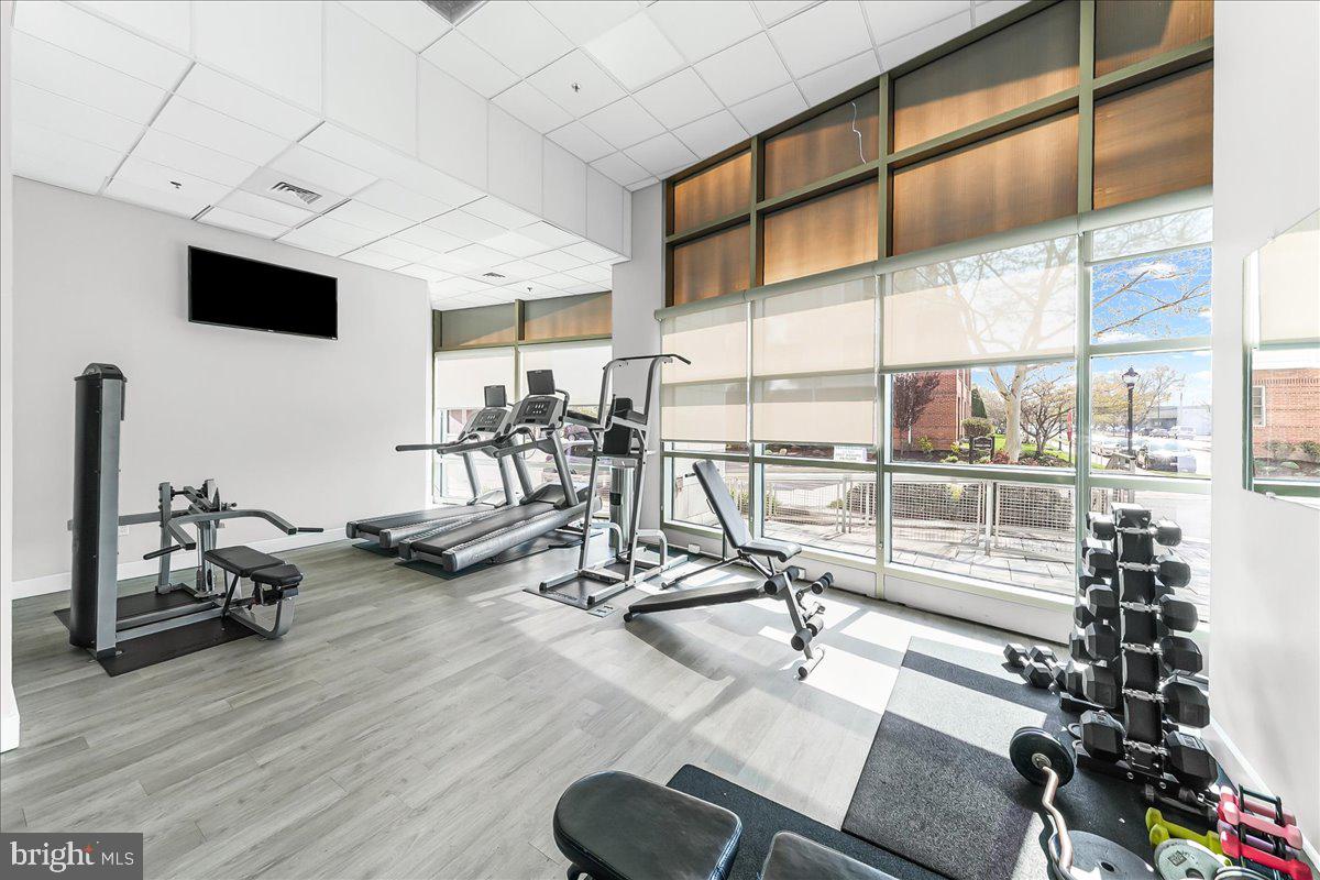 RIVER TOWER CHRIST L - Residential