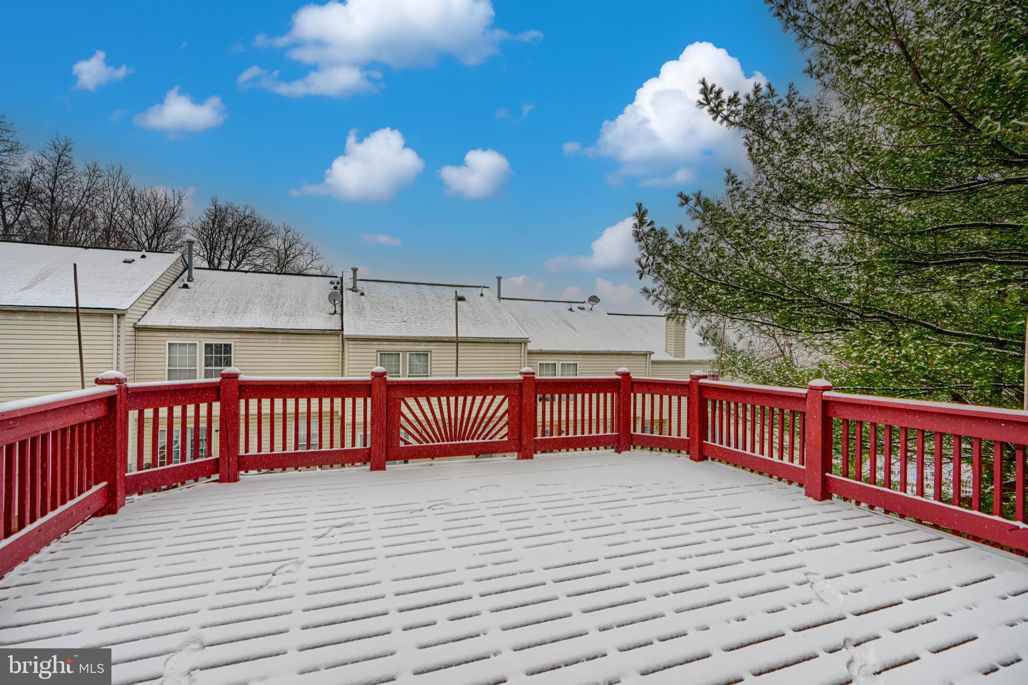 OWINGS MILLS NEWTOWN - Residential