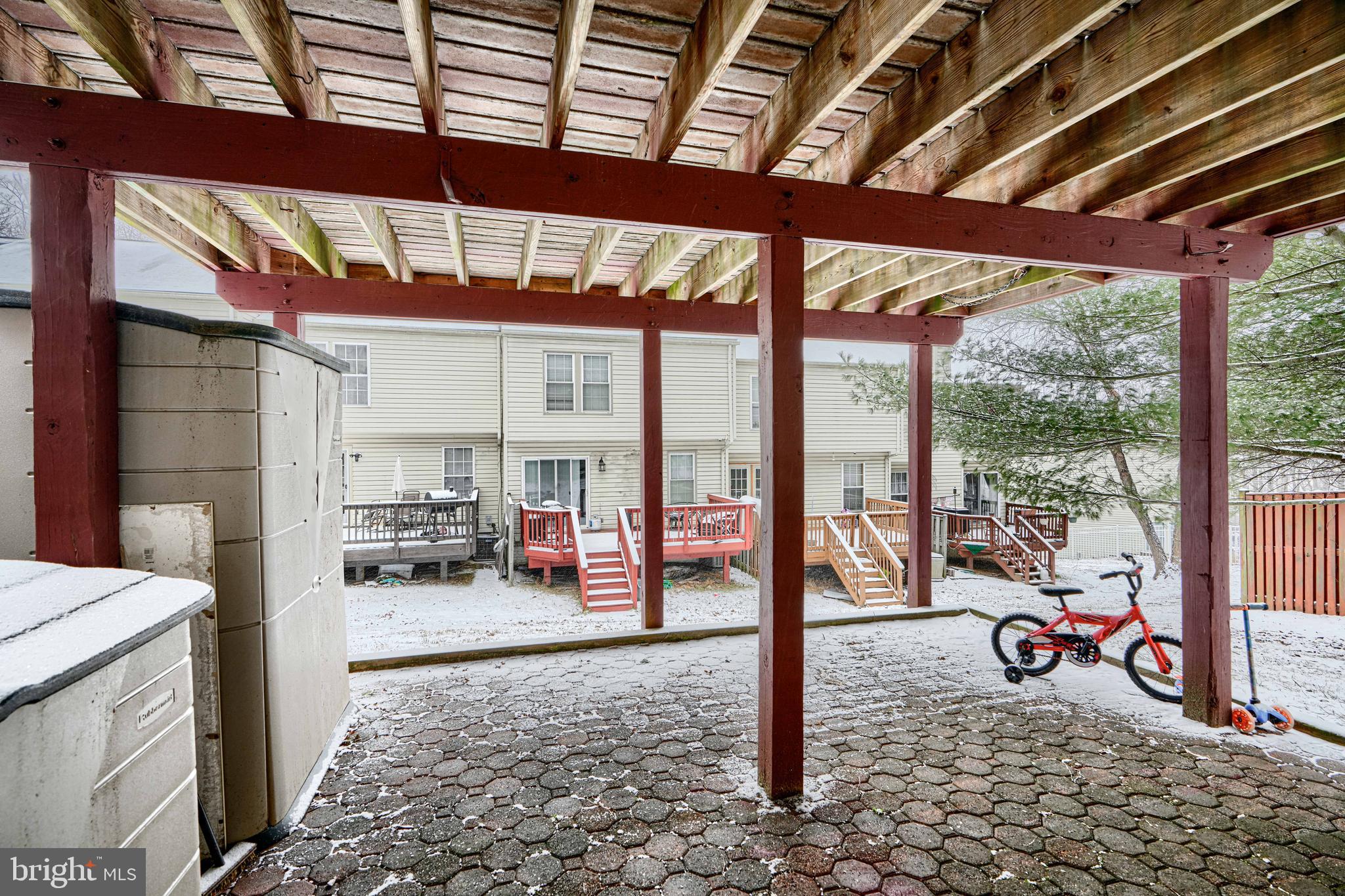 OWINGS MILLS NEWTOWN - Residential