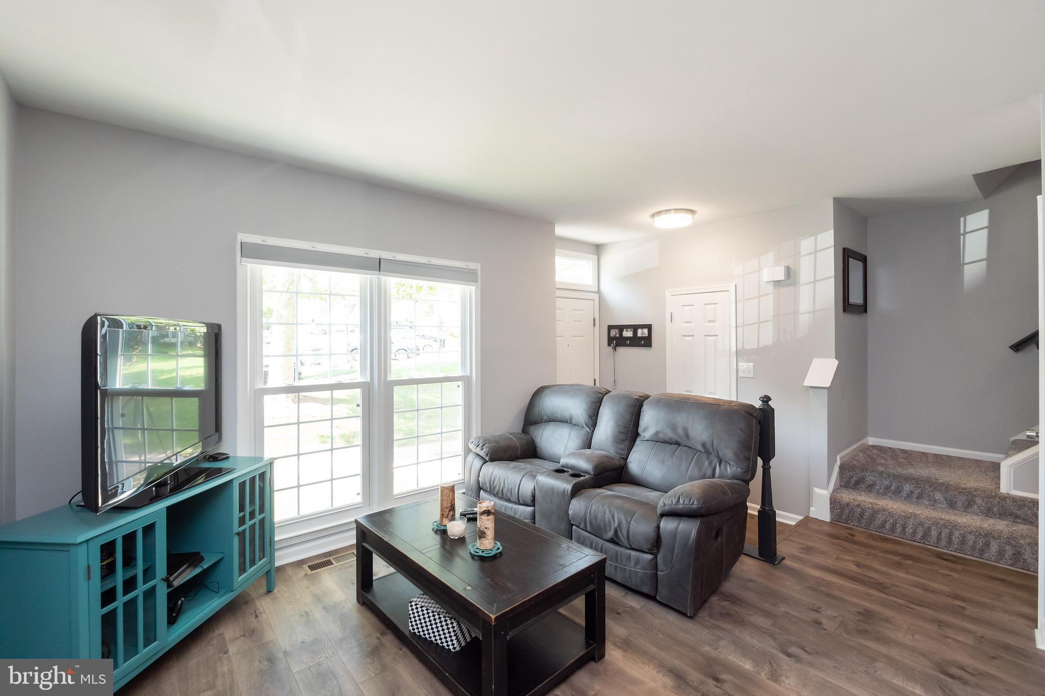 COMPTON VALLEY ESTATES - Residential