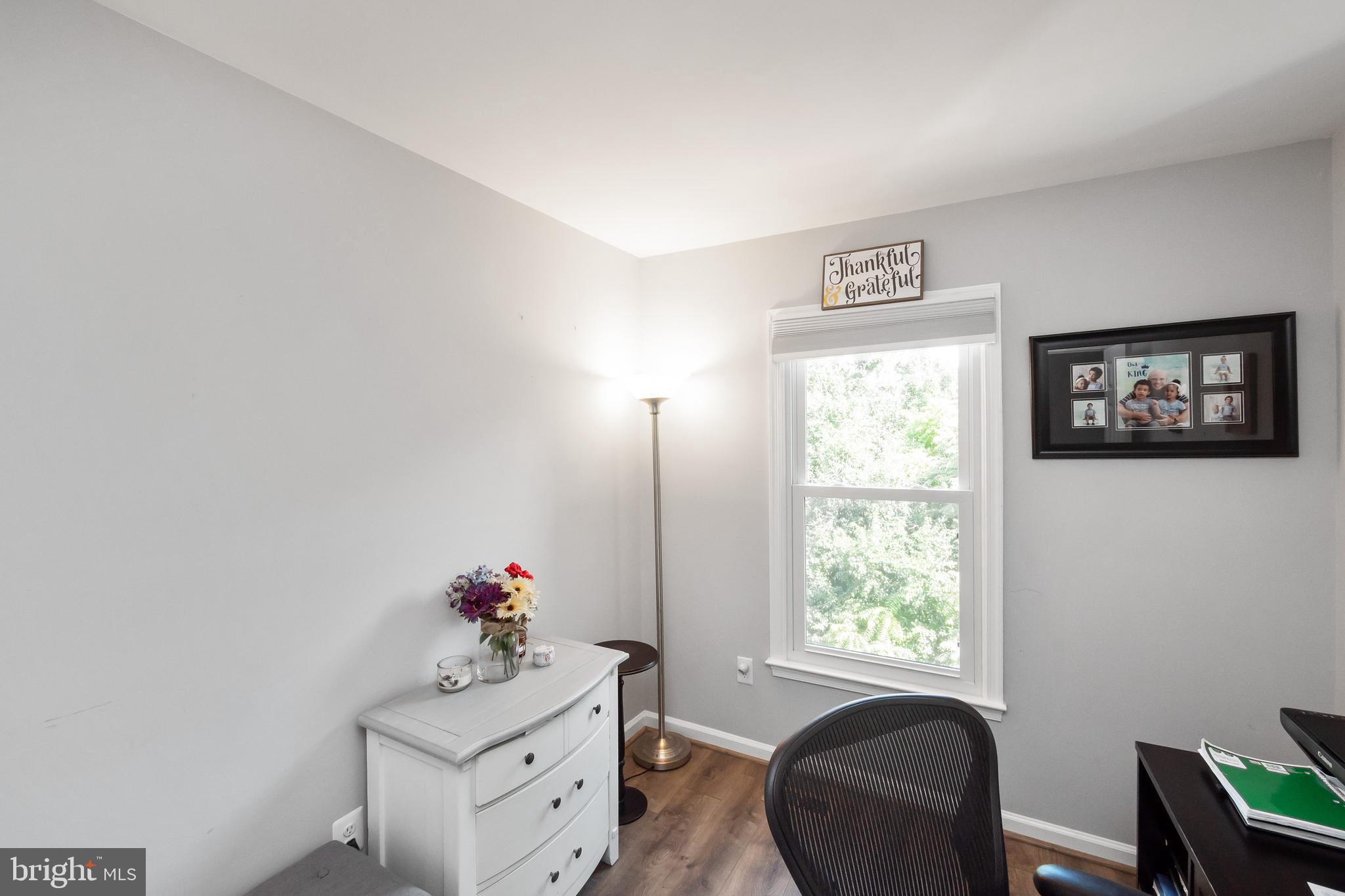 COMPTON VALLEY ESTATES - Residential