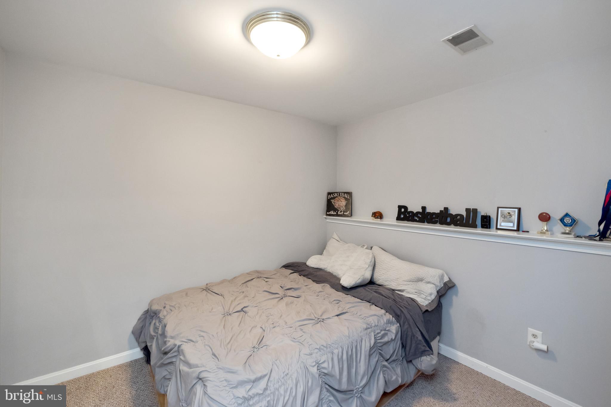 COMPTON VALLEY ESTATES - Residential