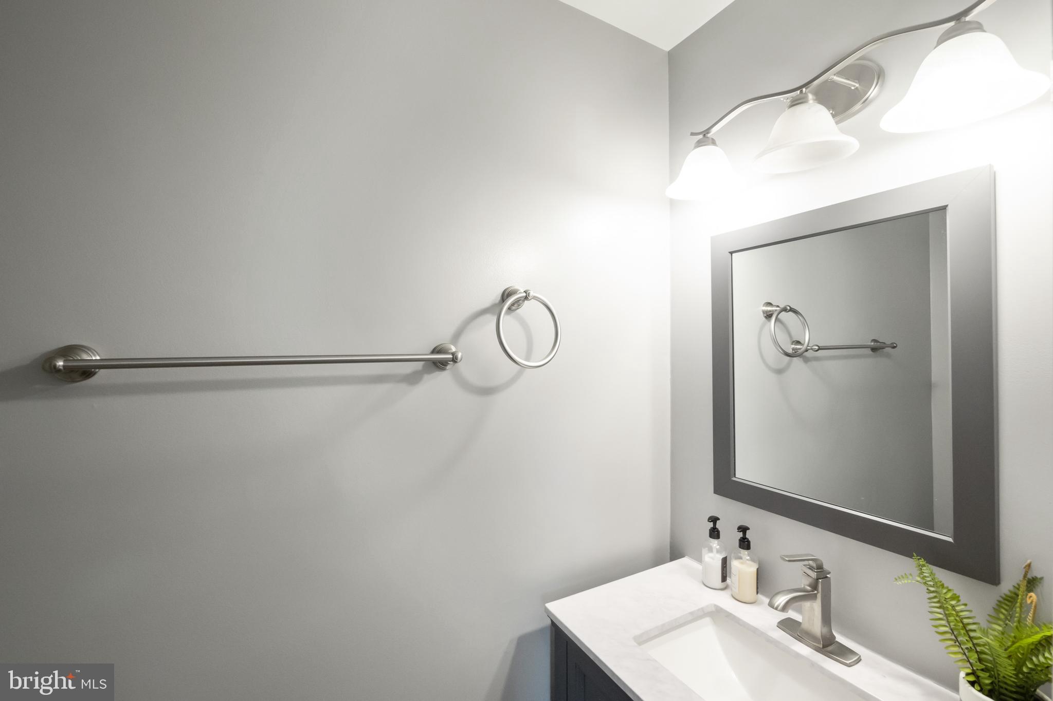 COMPTON VALLEY ESTATES - Residential