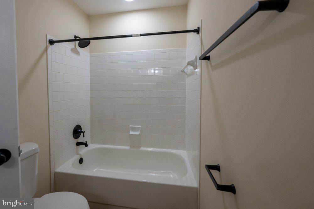 WINSLOW CHASE - Residential