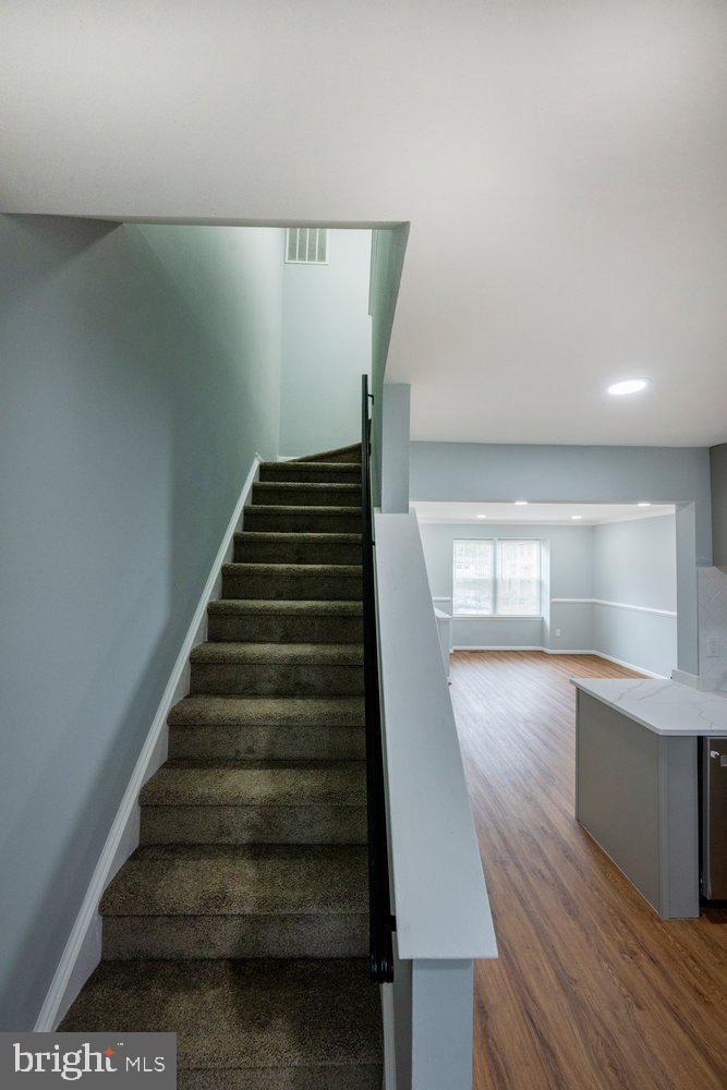 WINSLOW CHASE - Residential