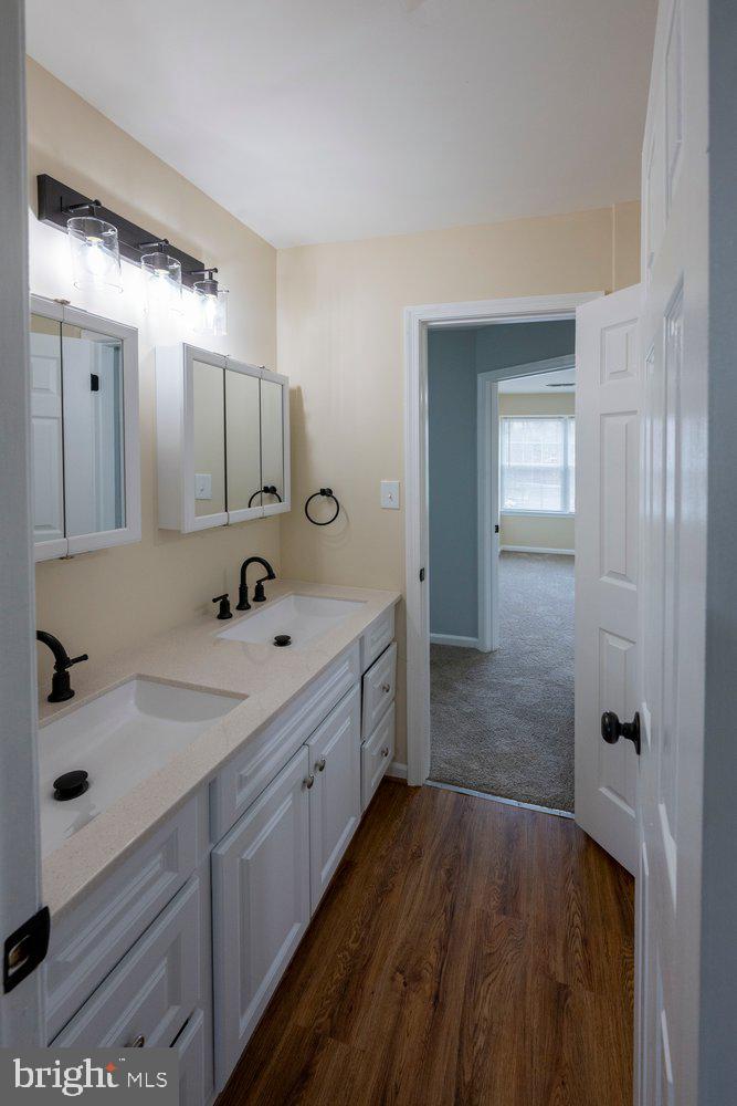 WINSLOW CHASE - Residential