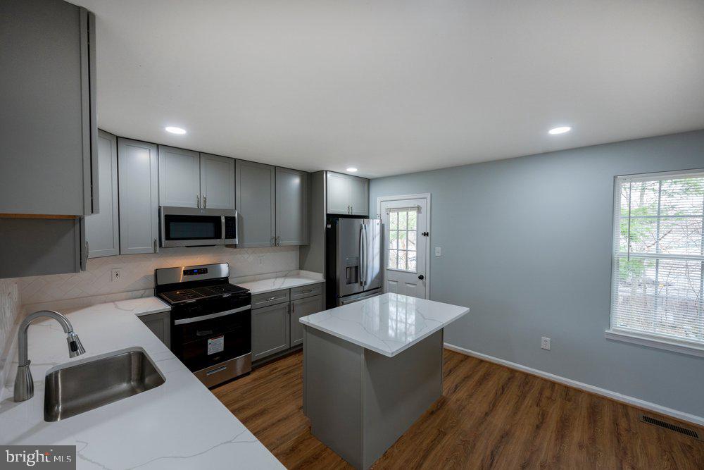 WINSLOW CHASE - Residential