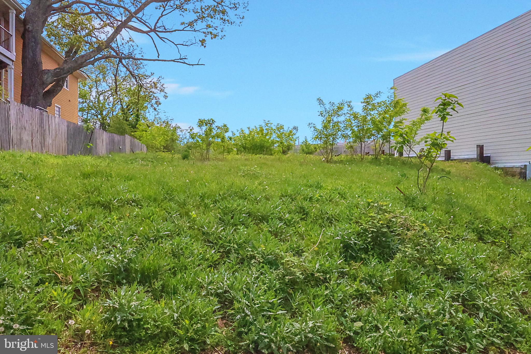 1507 ERIE STREET SE C