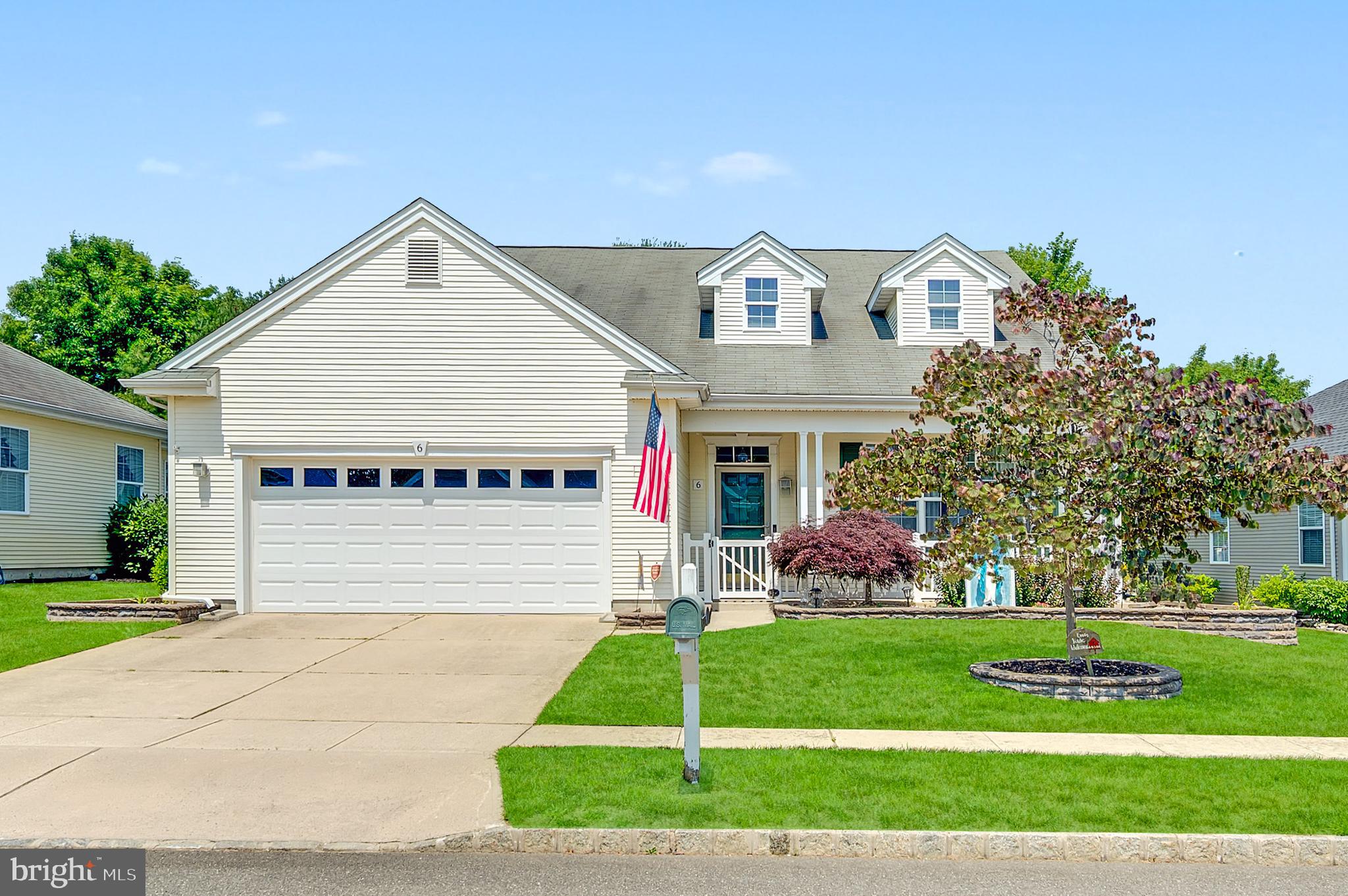 6 REEF LANE