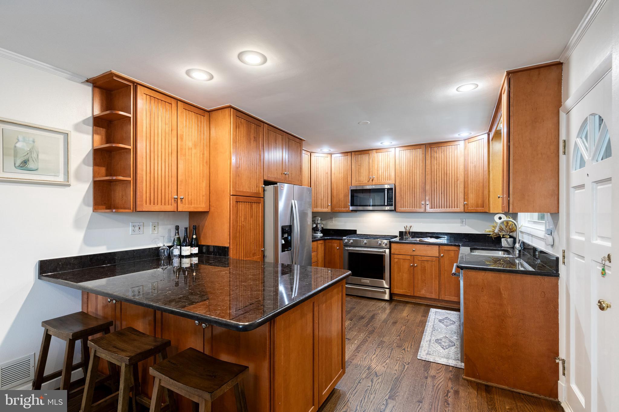 RUXTON HILL MANOR - Residential