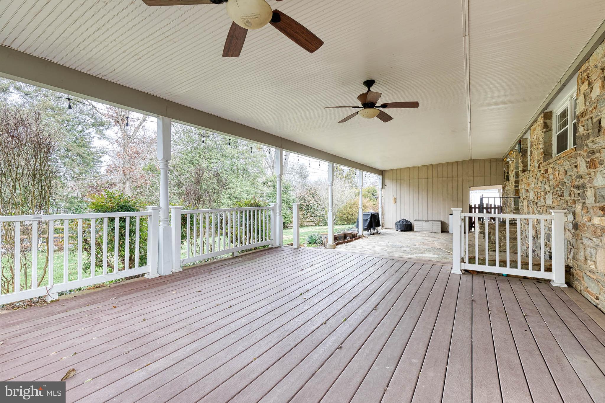 RUXTON HILL MANOR - Residential