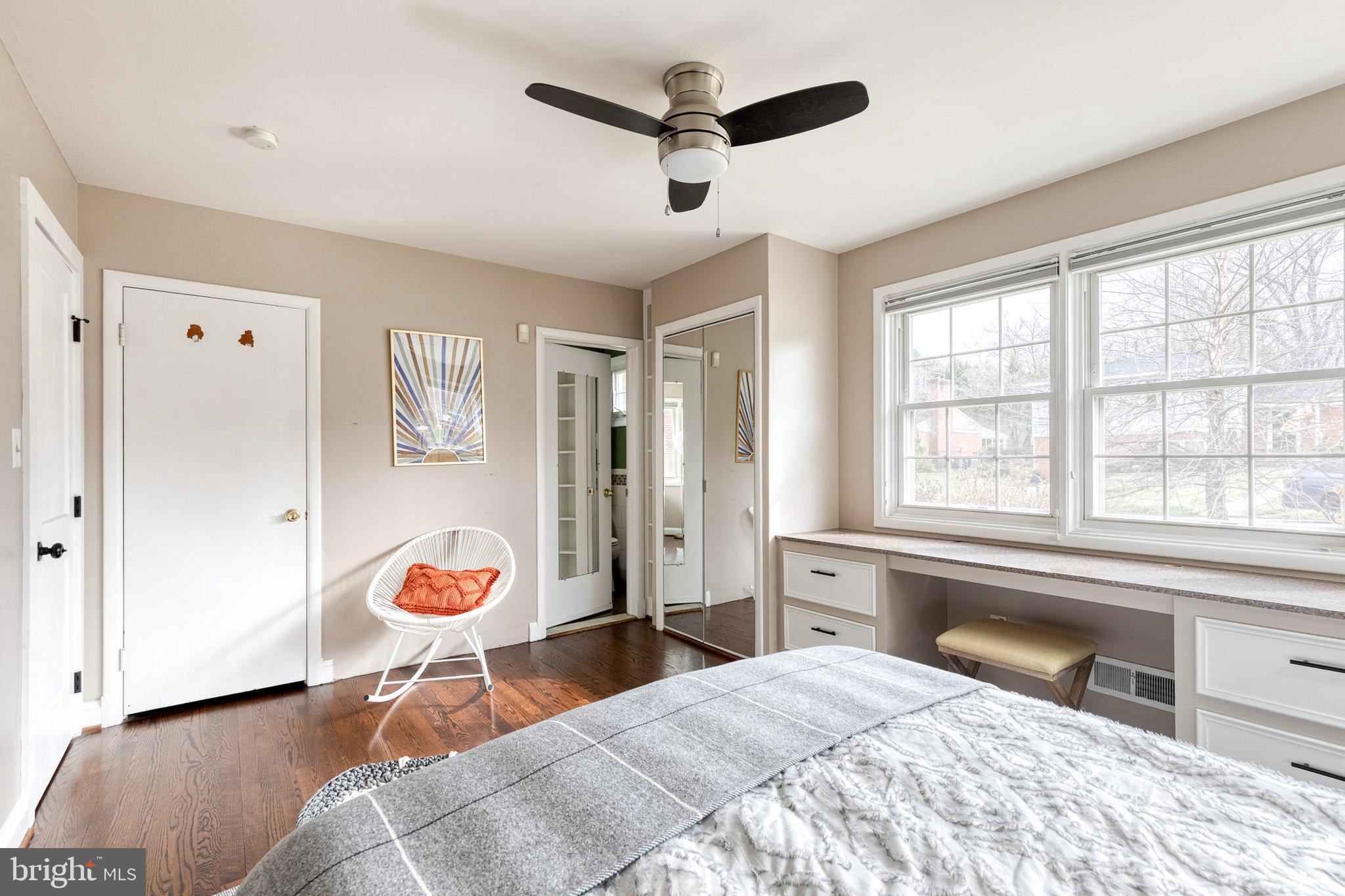 RUXTON HILL MANOR - Residential