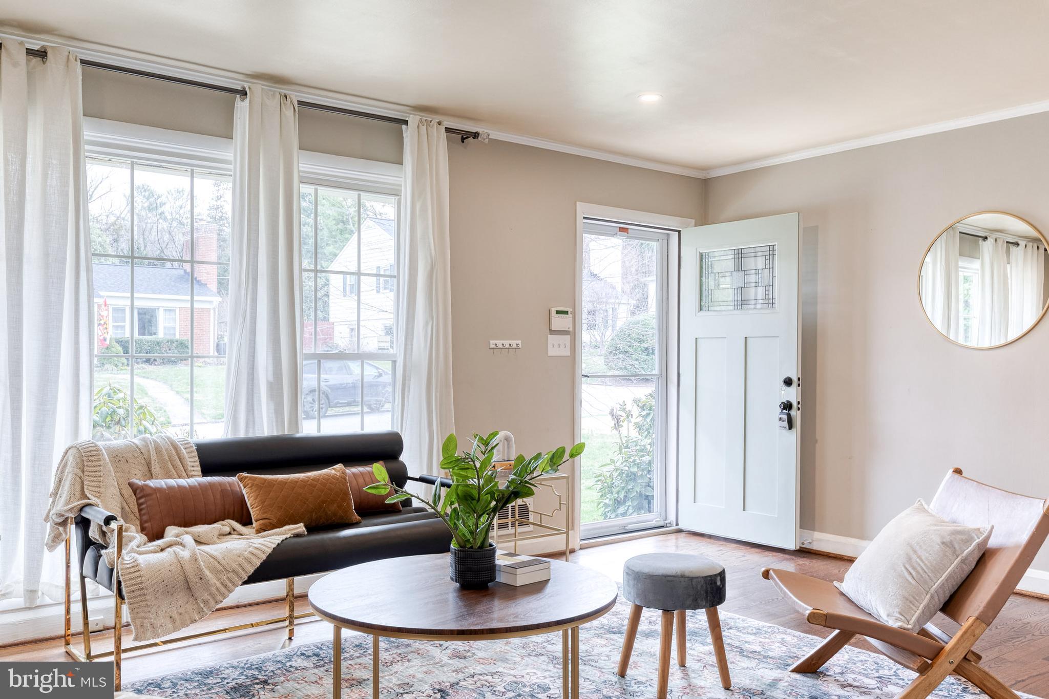 RUXTON HILL MANOR - Residential