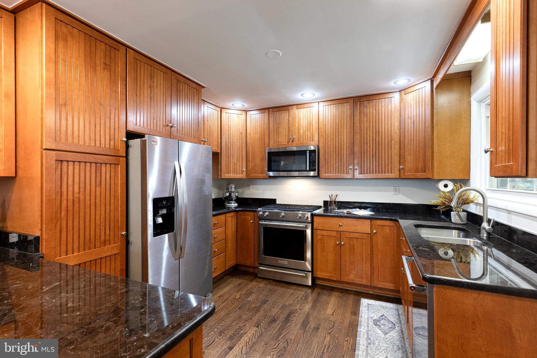 RUXTON HILL MANOR - Residential