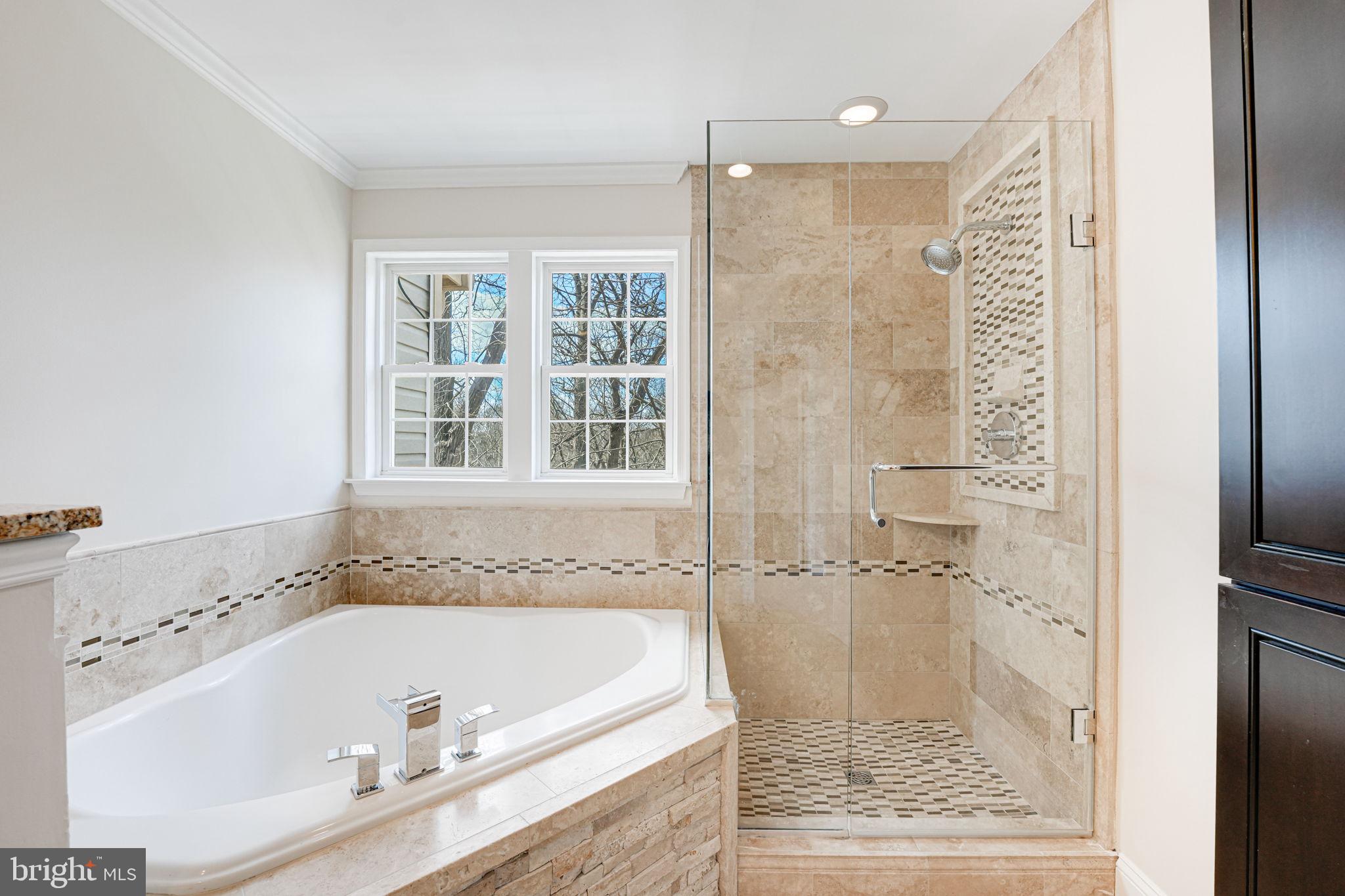 GREAT FALLS CHASE - Residential