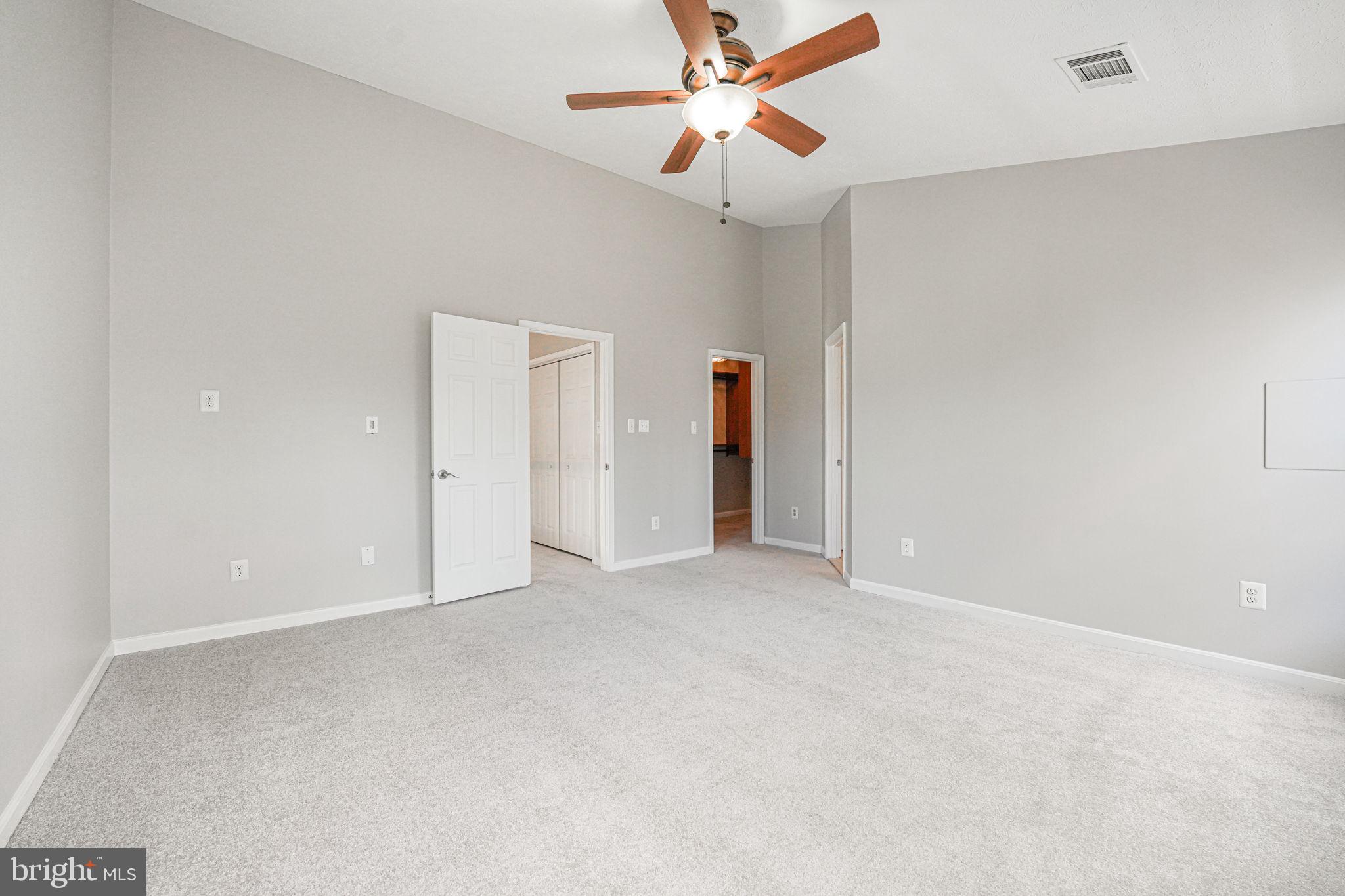 GREAT FALLS CHASE - Residential