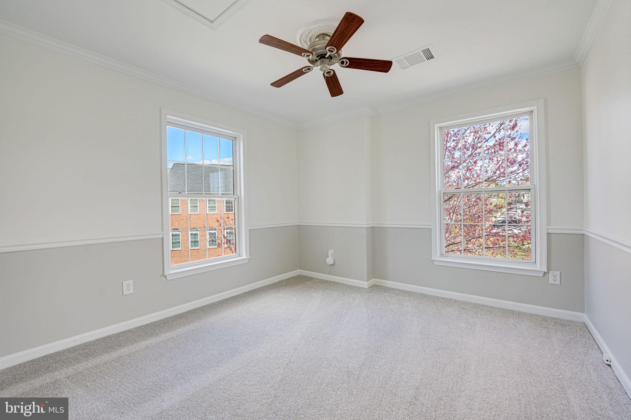 GREAT FALLS CHASE - Residential