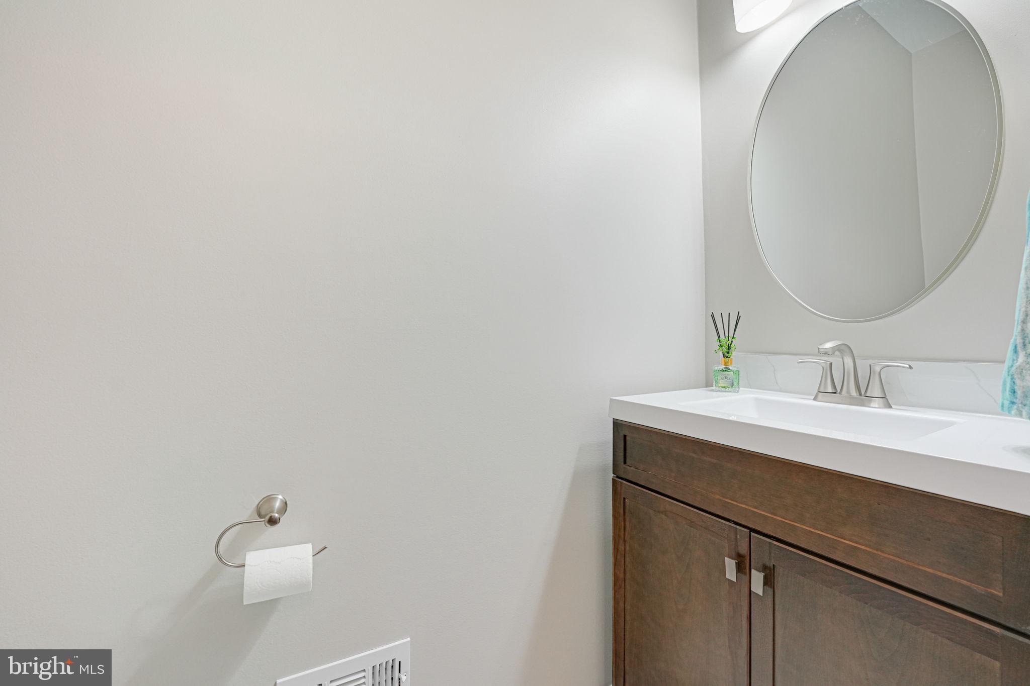 GREAT FALLS CHASE - Residential