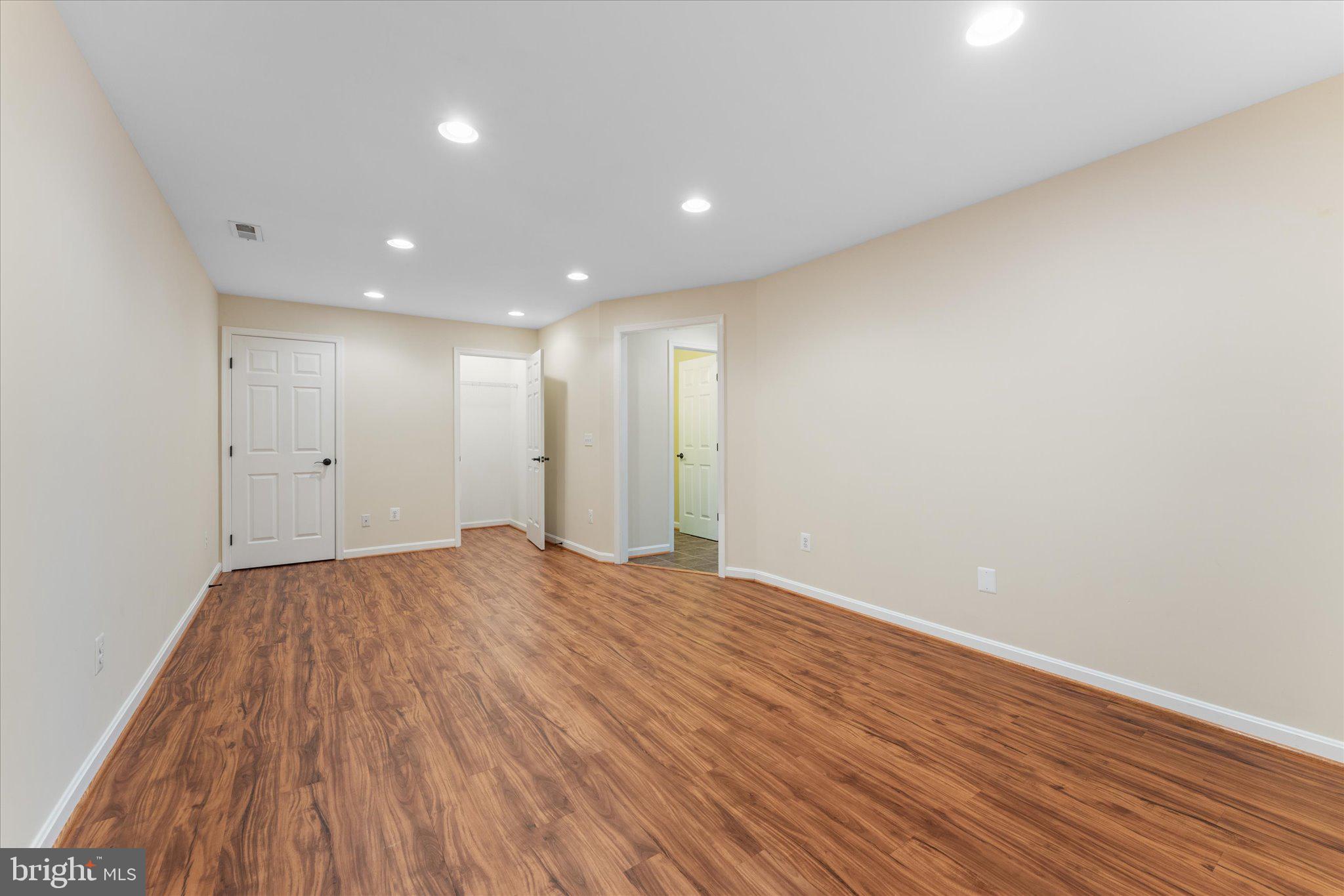 OLD DOMINION VALLEY - Residential