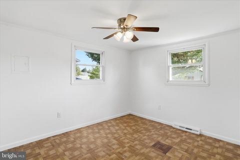 Tiny photo for 700 Georgia Avenue, HAGERSTOWN, MD 21740 (MLS # MDWA2036644)