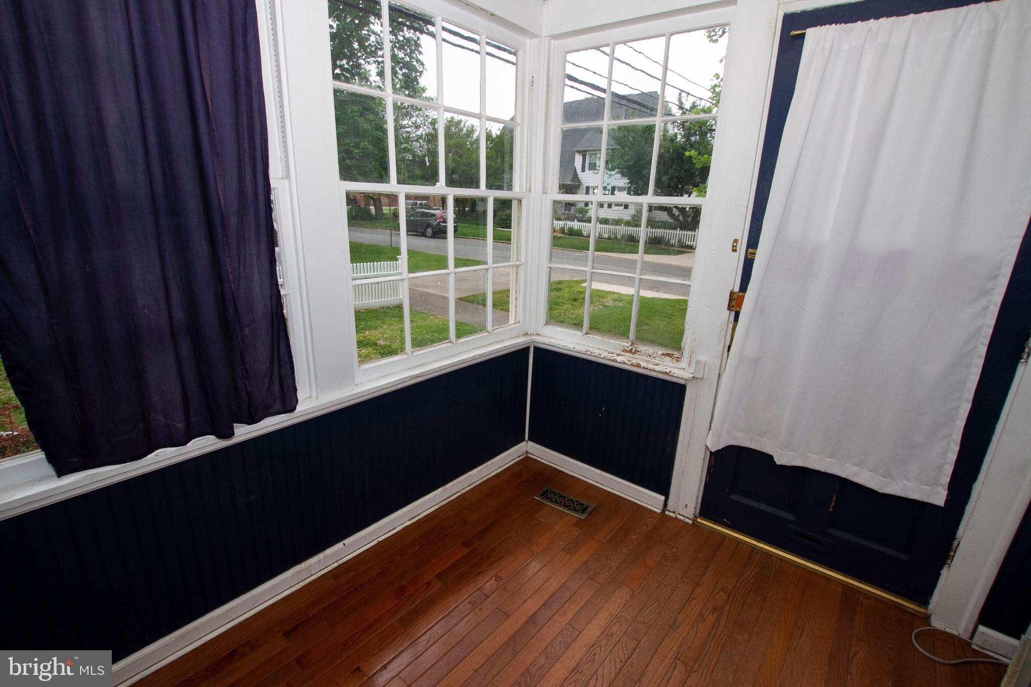 OLD DUNDALK - Residential