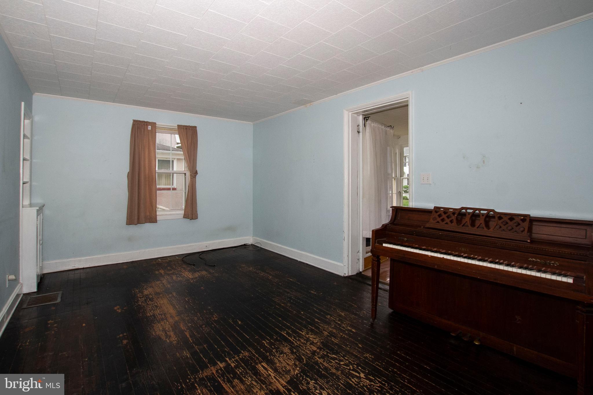 OLD DUNDALK - Residential