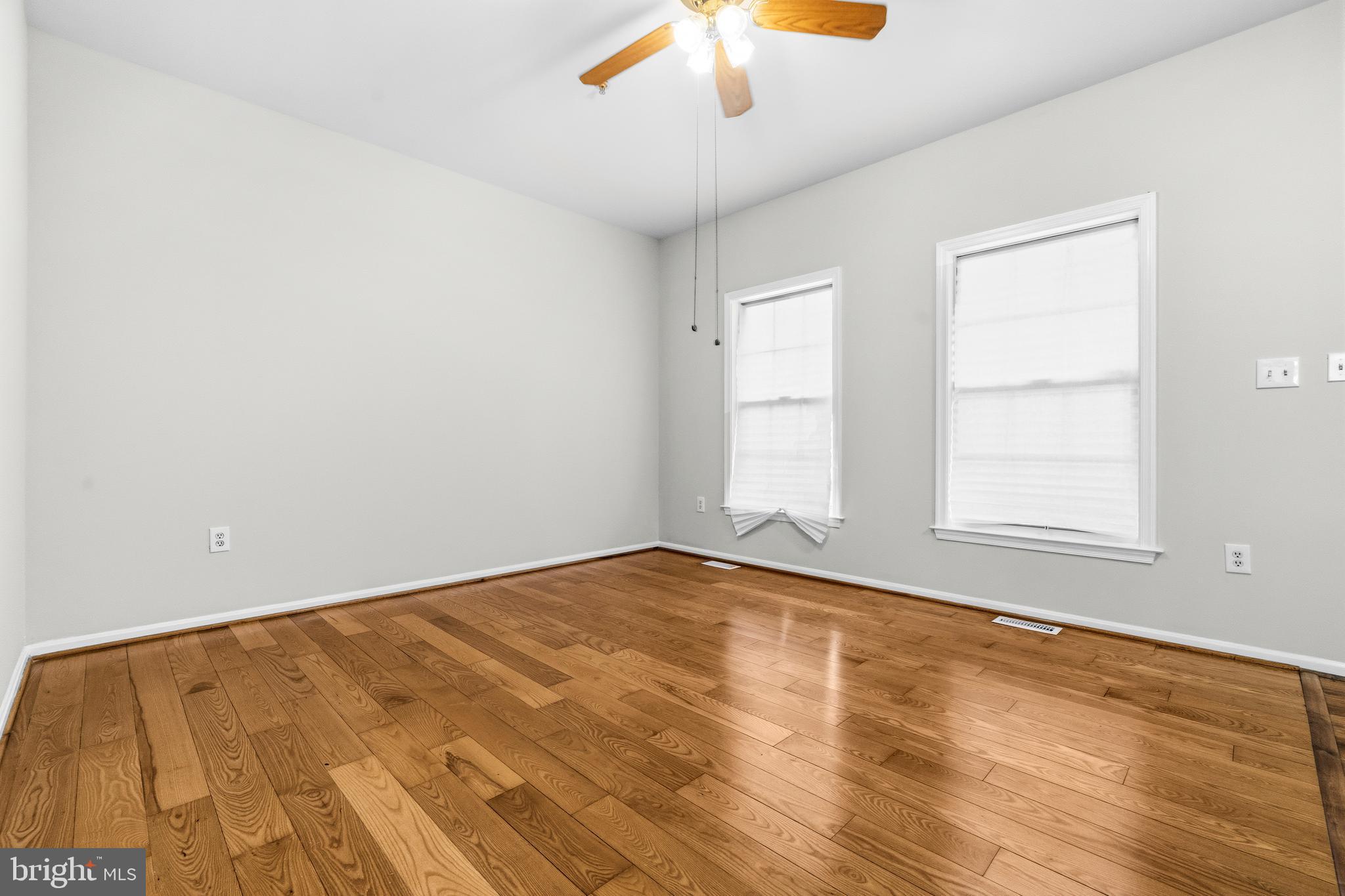 HAWTHORNE HILL - Residential