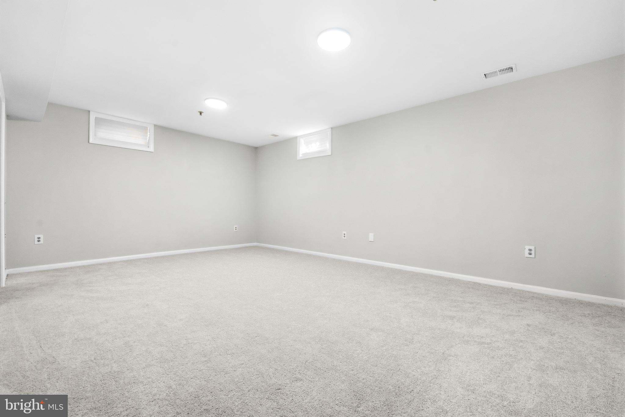 HAWTHORNE HILL - Residential