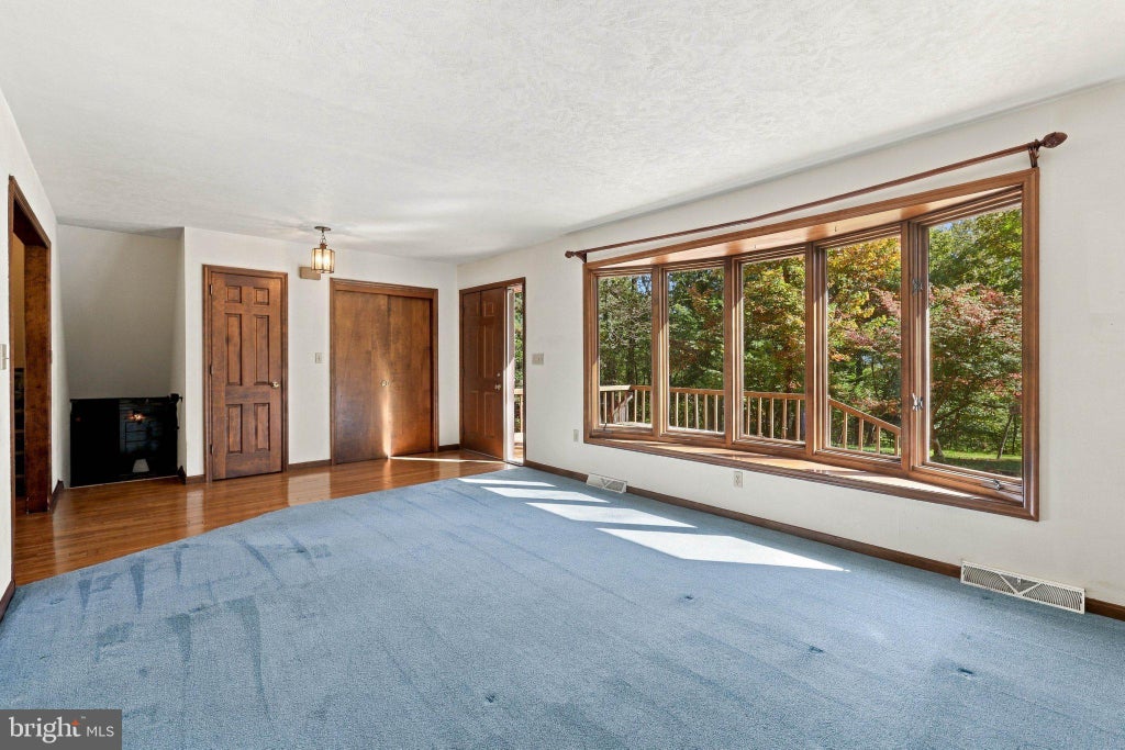 Photo of 1313 Deer Lane, LANCASTER, PA 17601 (MLS # PALA2097312)