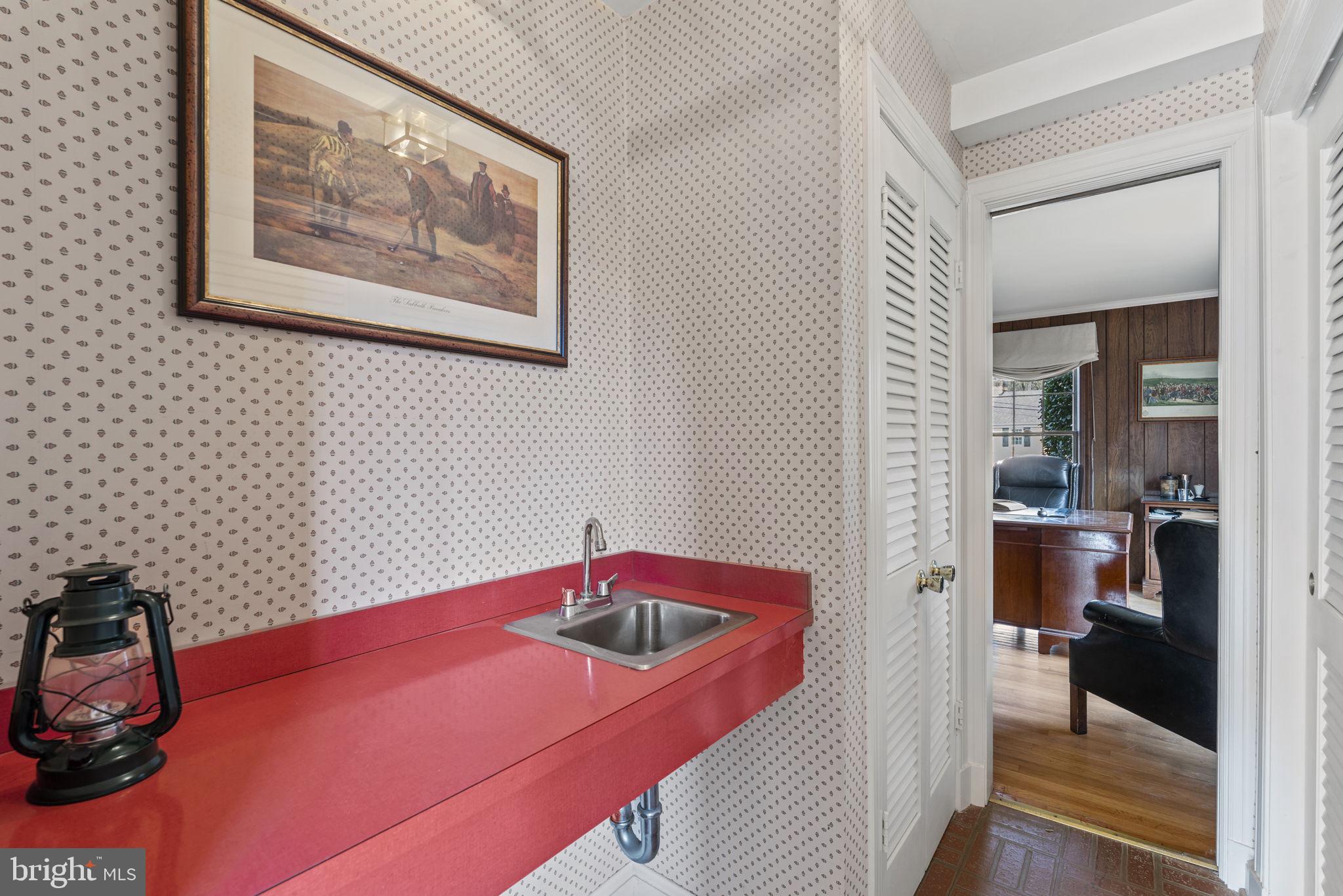 MCAULEY PARK - Residential