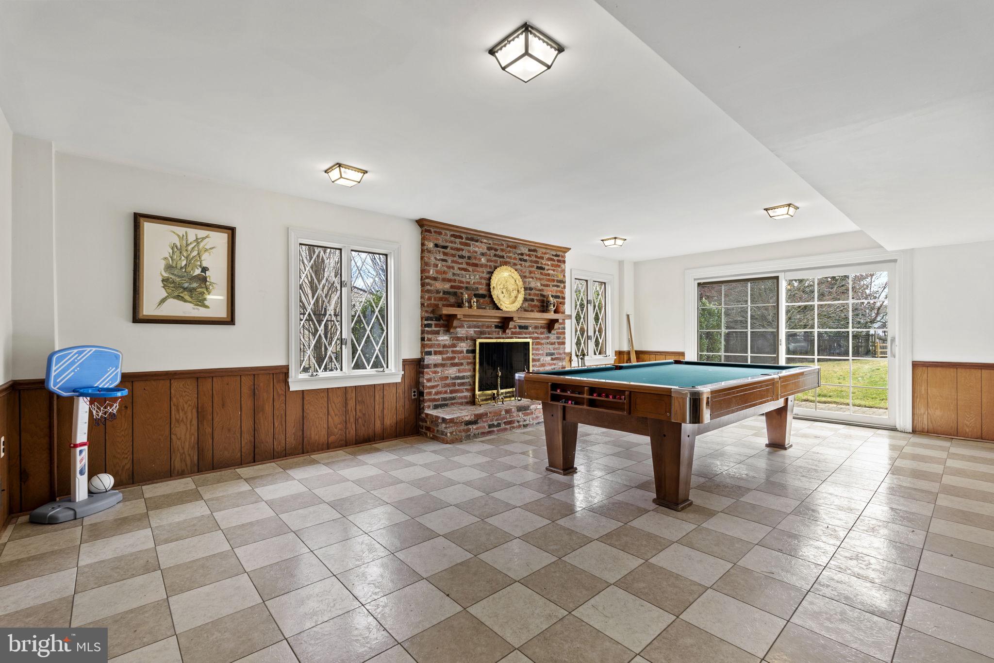 MCAULEY PARK - Residential