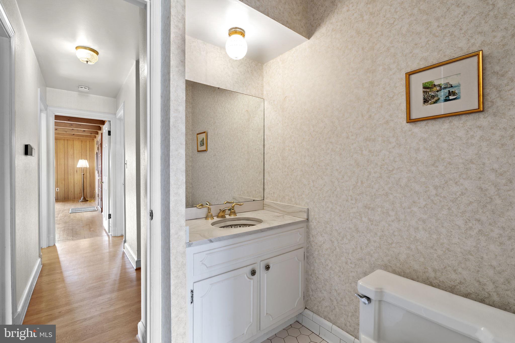 MCAULEY PARK - Residential