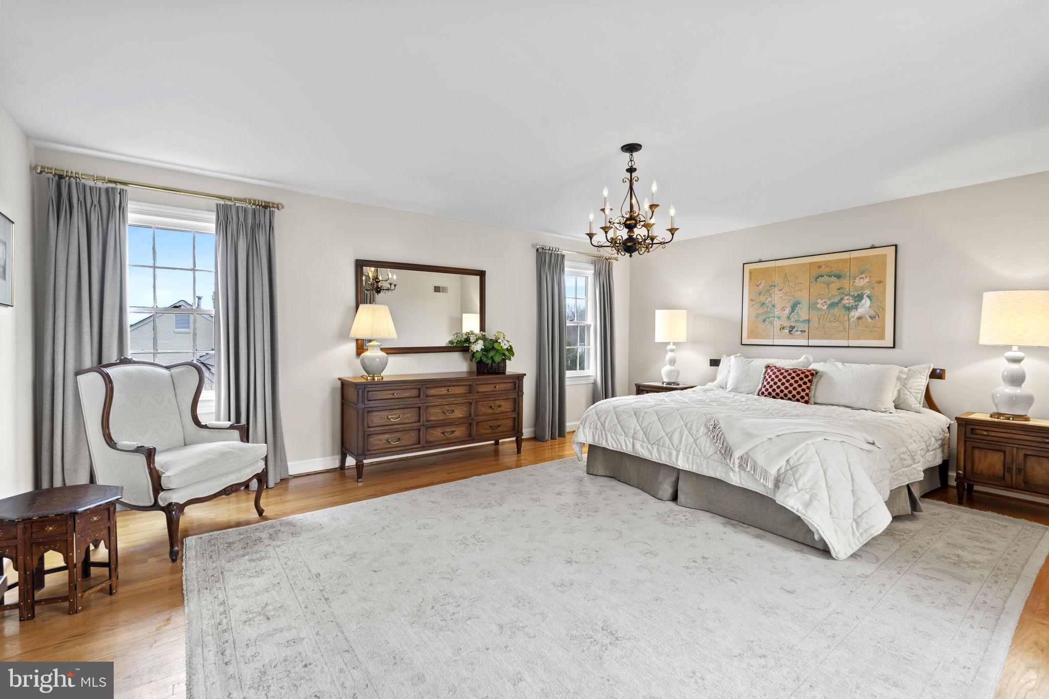 MCAULEY PARK - Residential