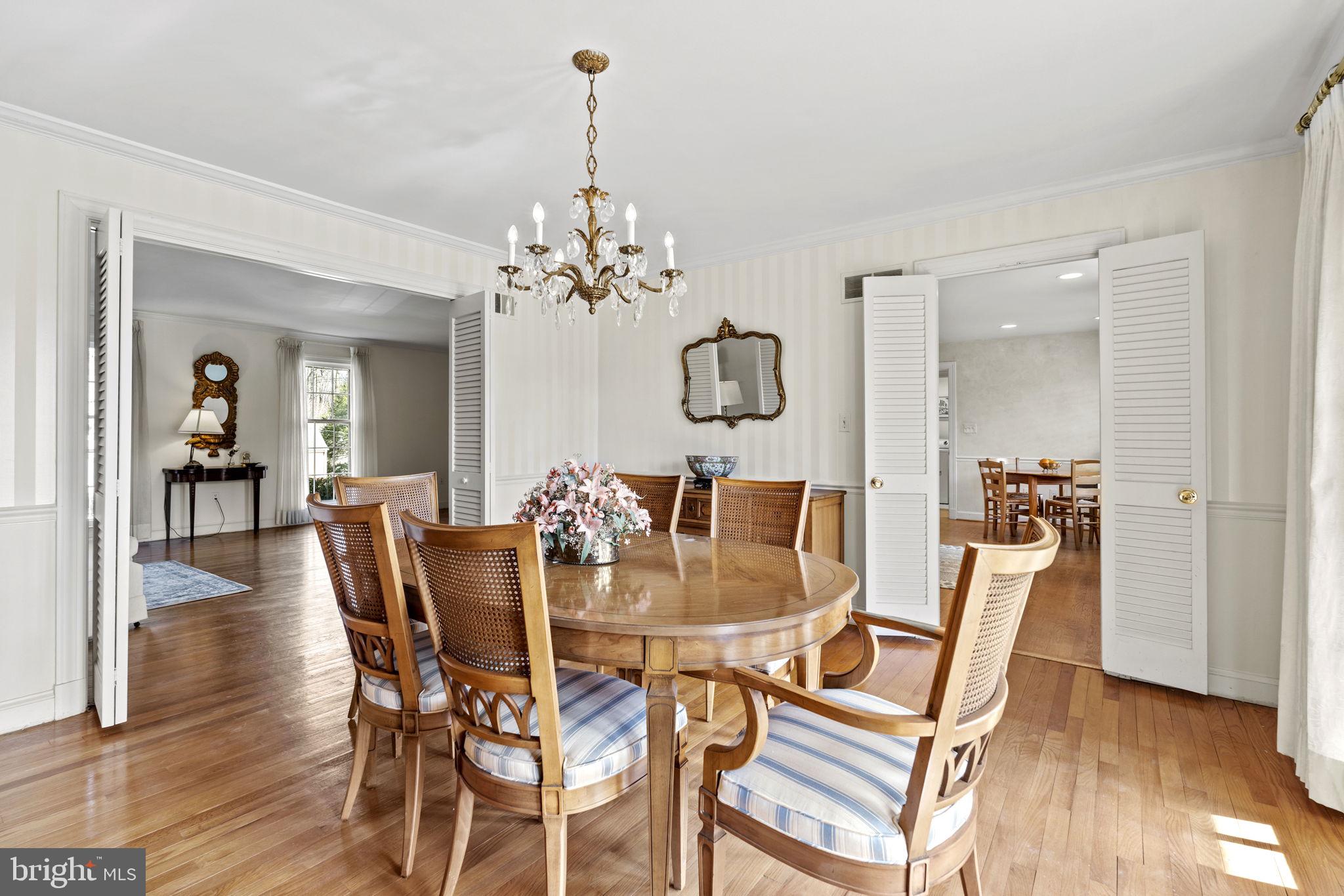 MCAULEY PARK - Residential