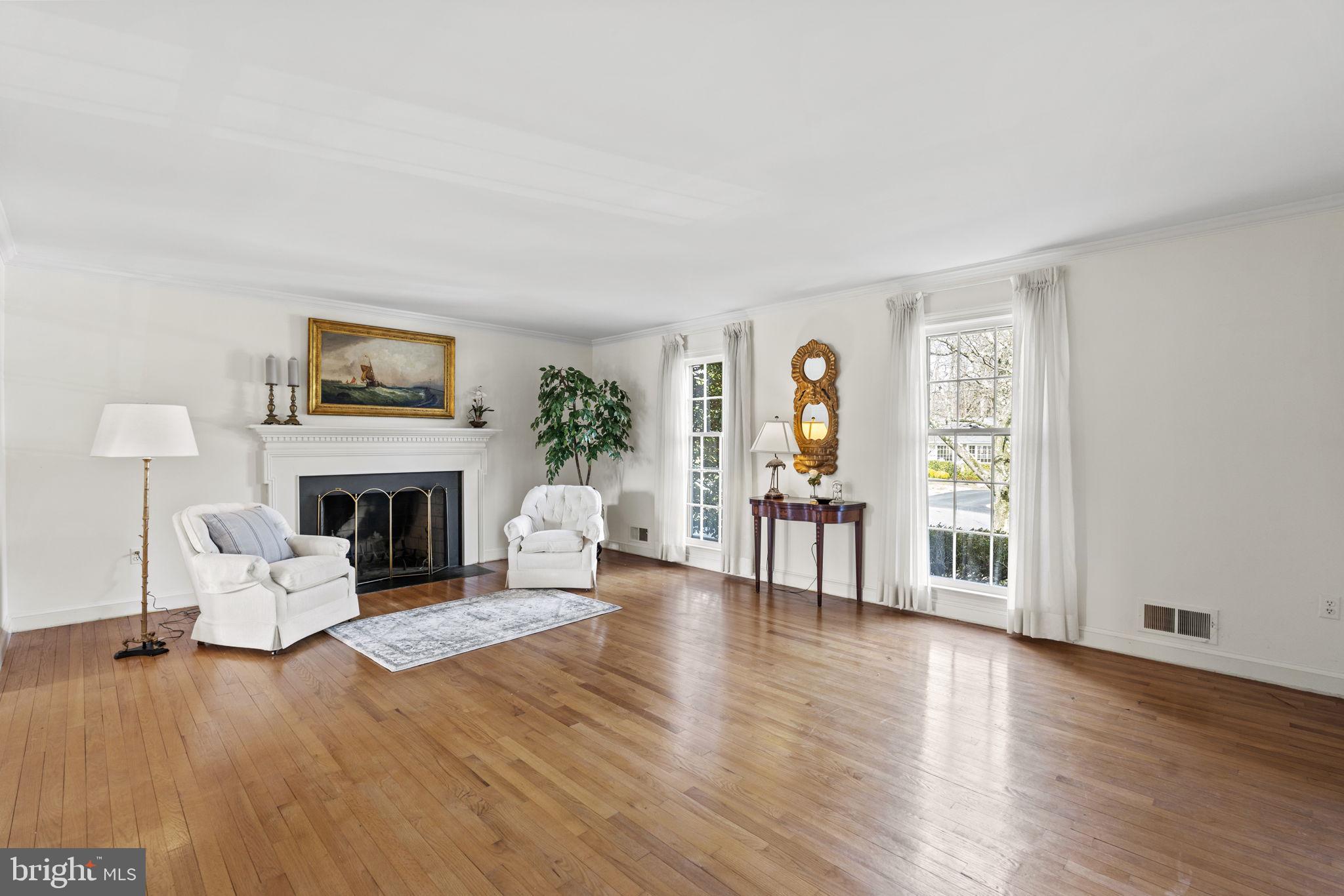 MCAULEY PARK - Residential