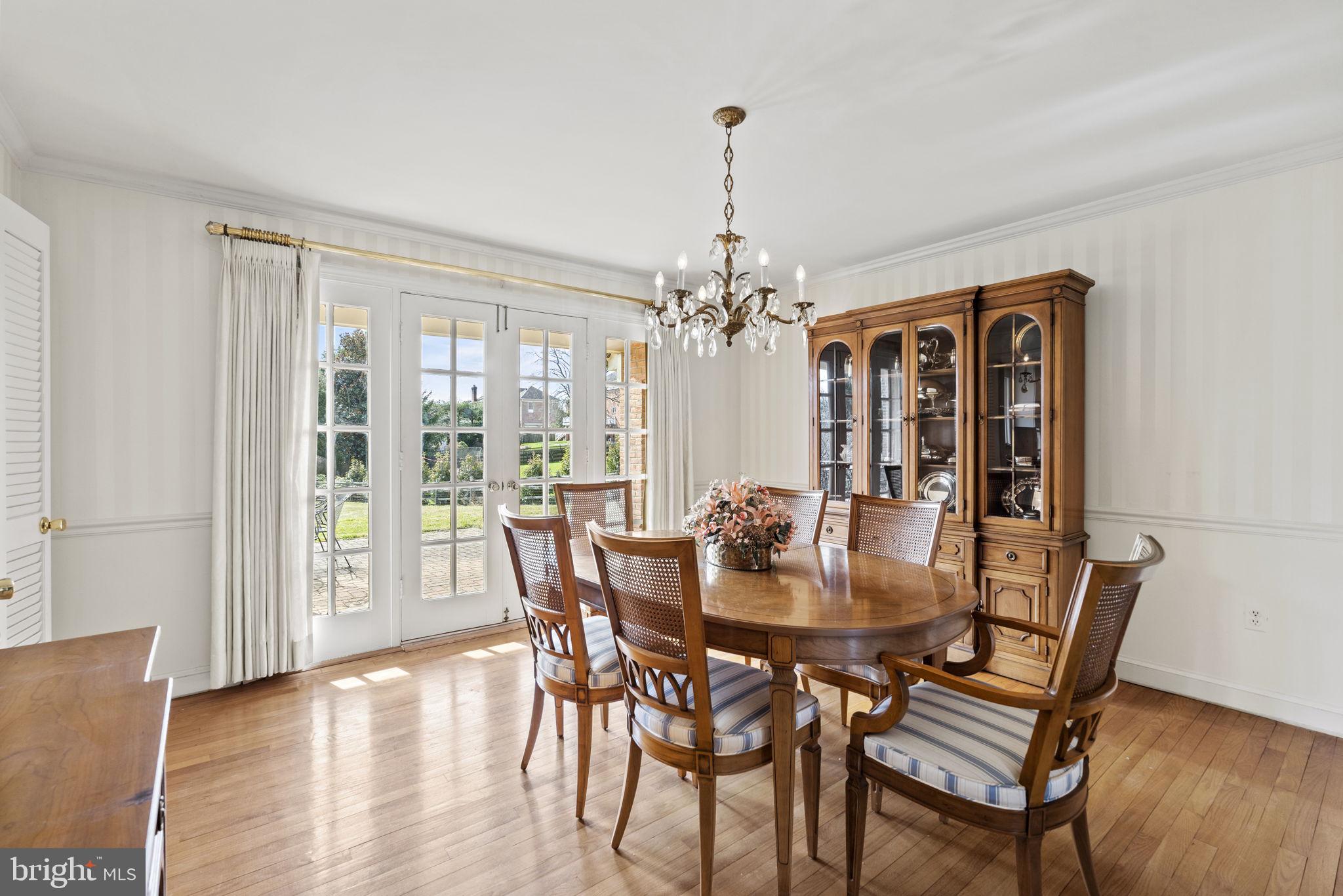 MCAULEY PARK - Residential