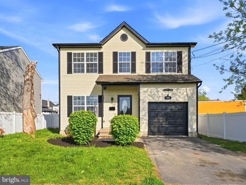 Homes For Sale - 316 Redfern Street<br/> HAMILTON, NJ 08610