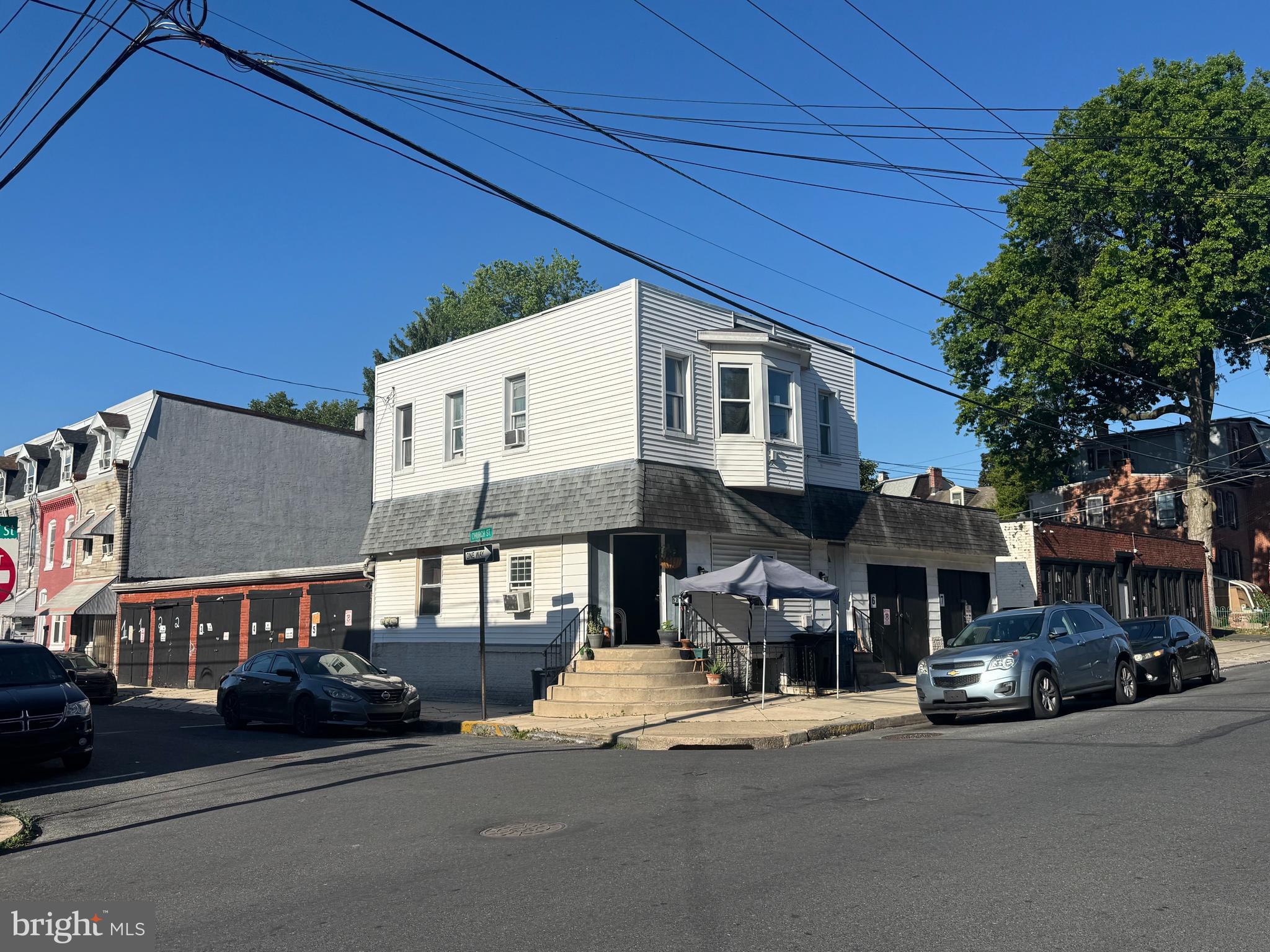 520 WINDSOR STREET