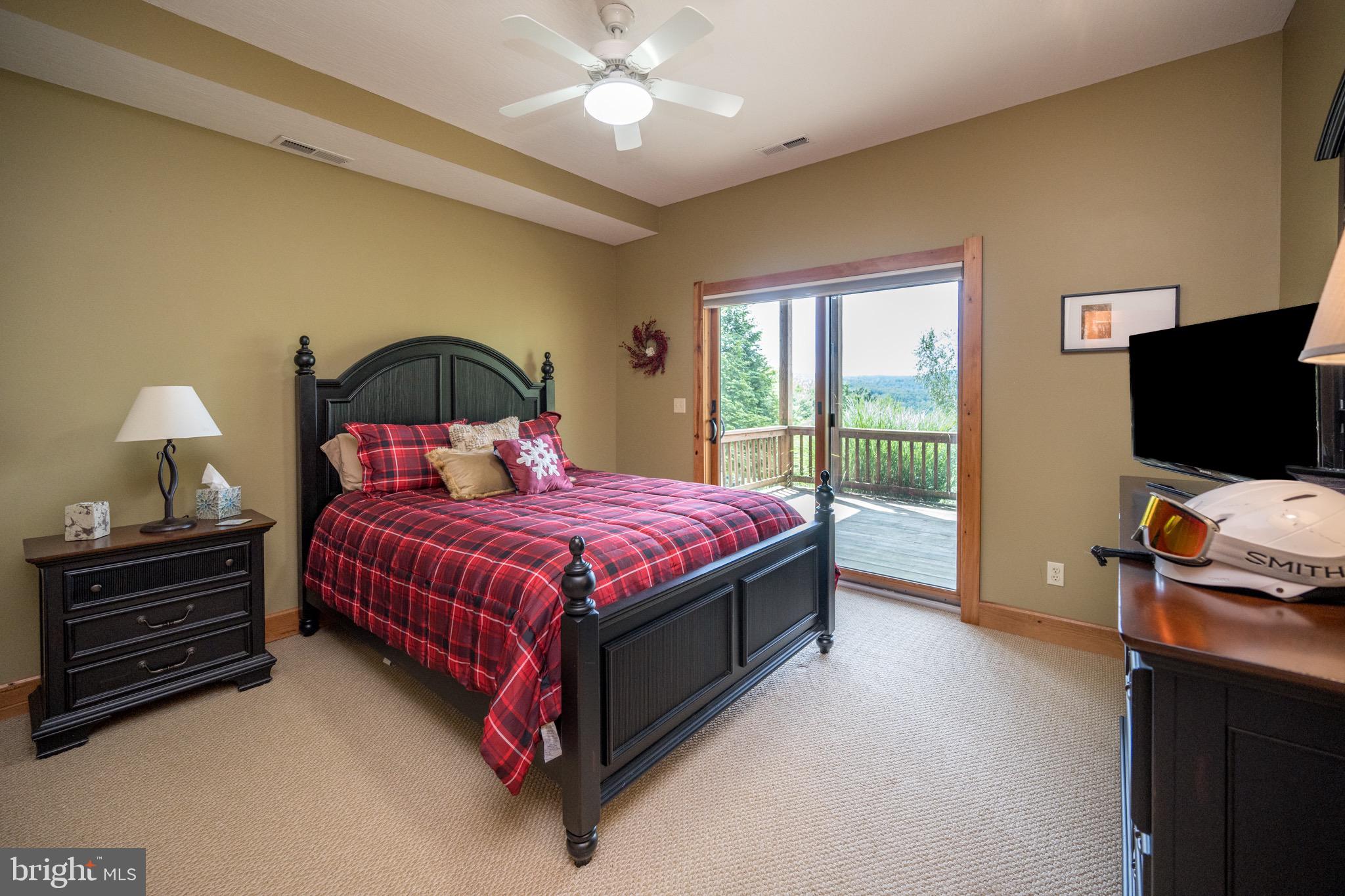 SOUTHRIDGE - Residential