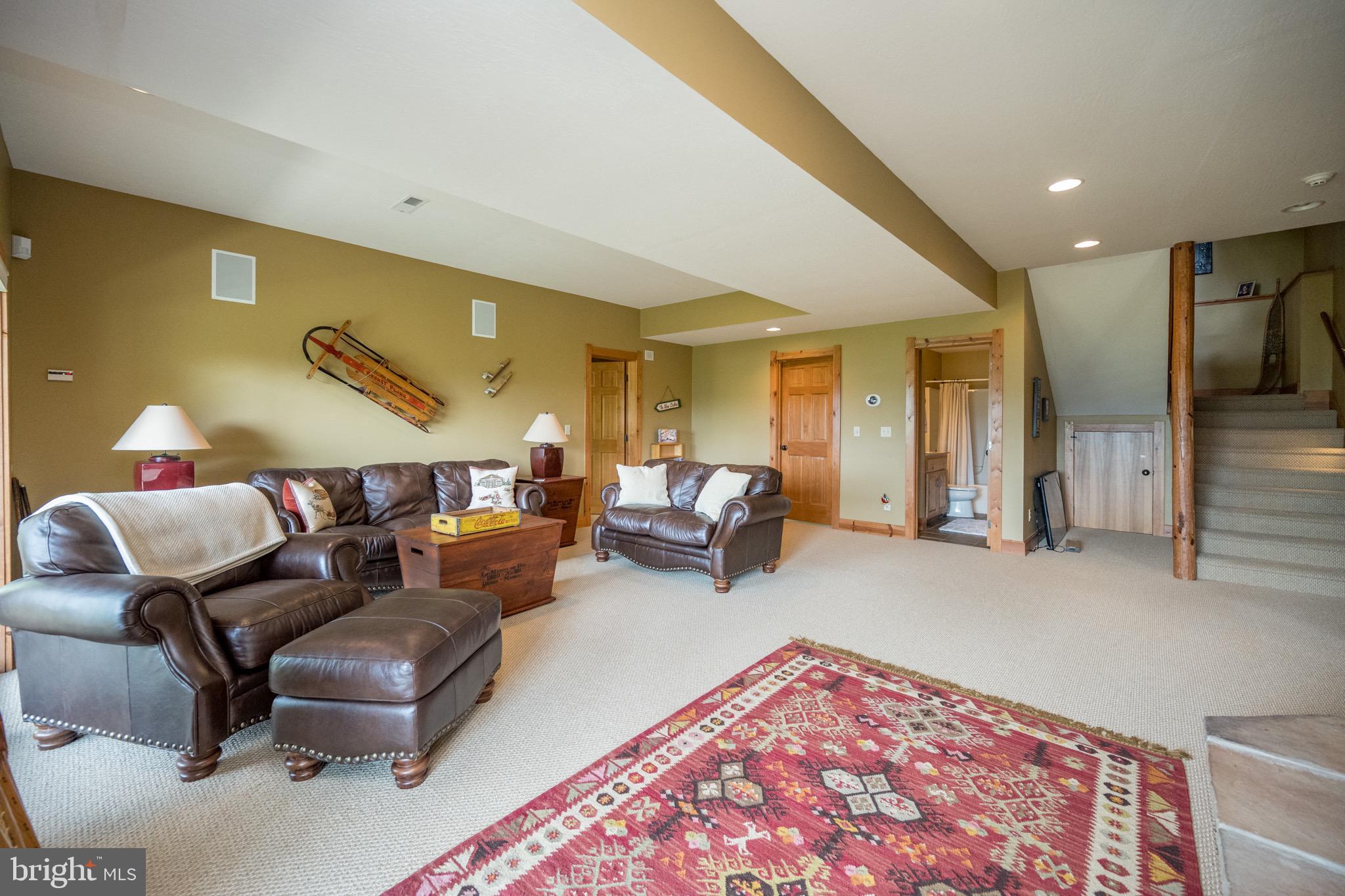 SOUTHRIDGE - Residential