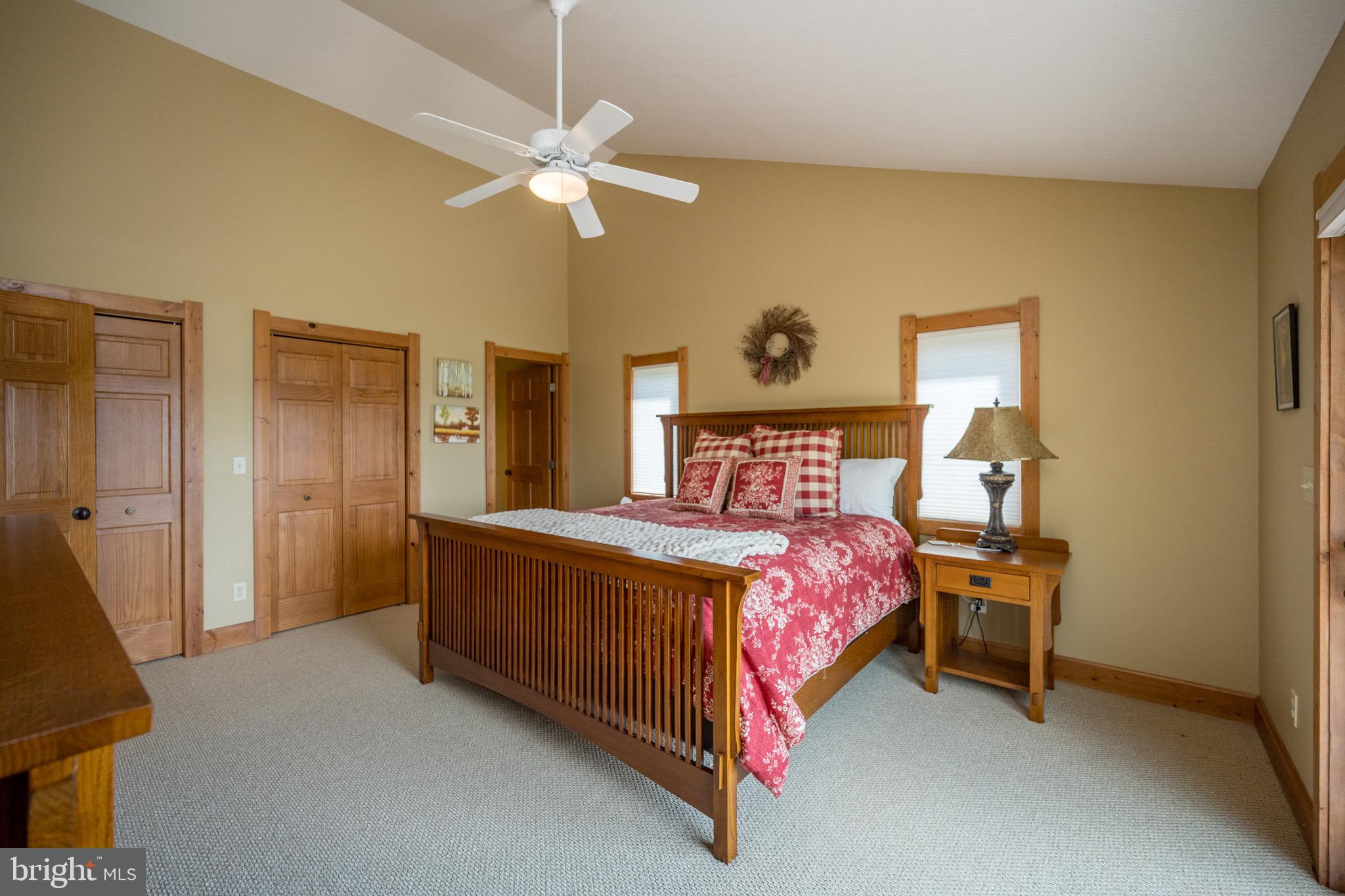 SOUTHRIDGE - Residential