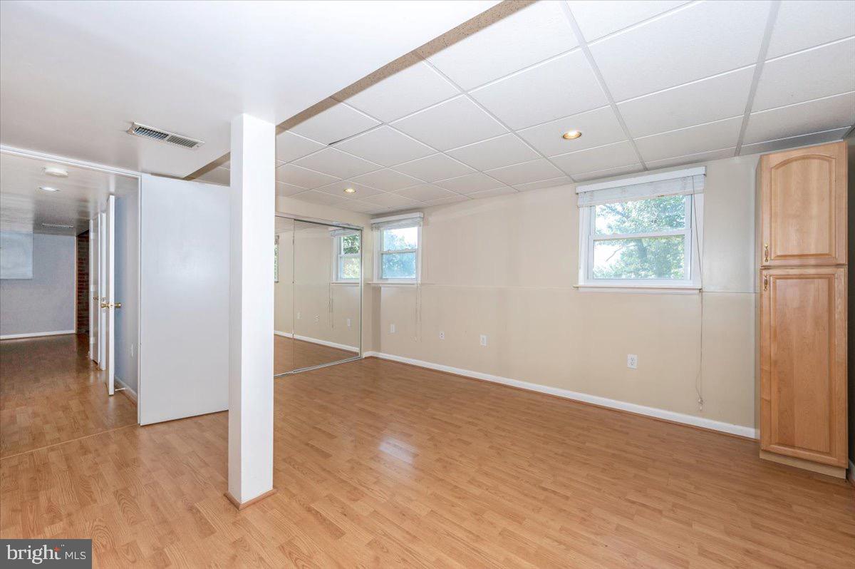 WISPERREN OAKS - Residential