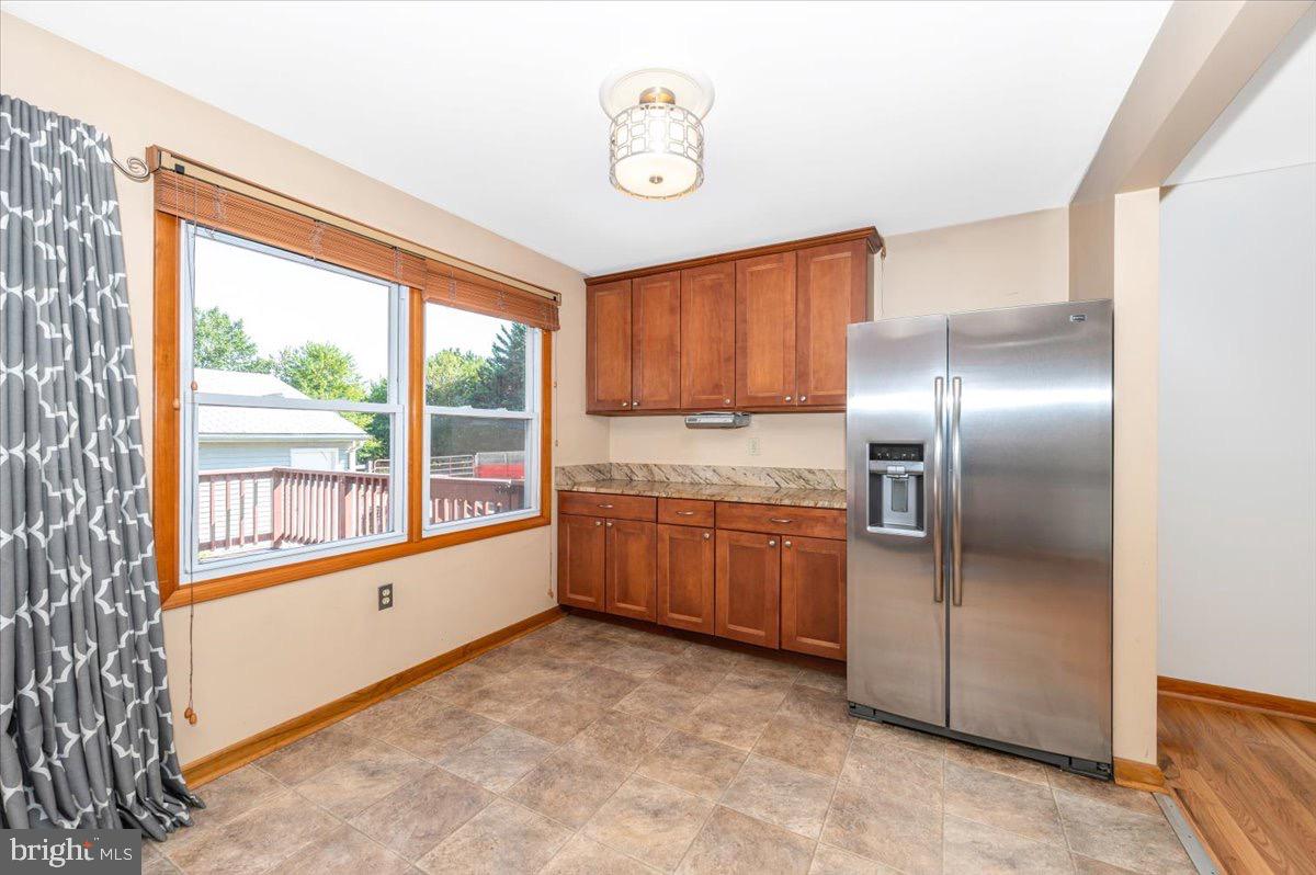 WISPERREN OAKS - Residential