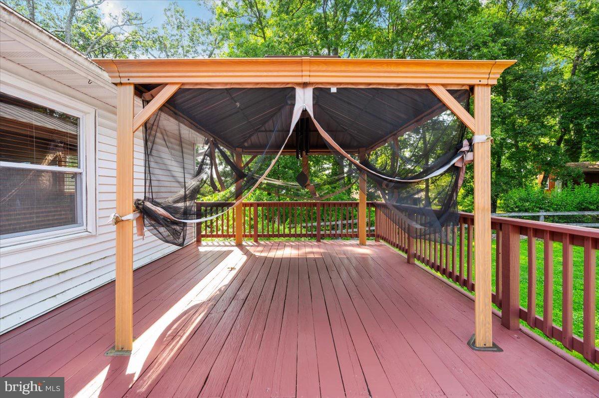 WISPERREN OAKS - Residential